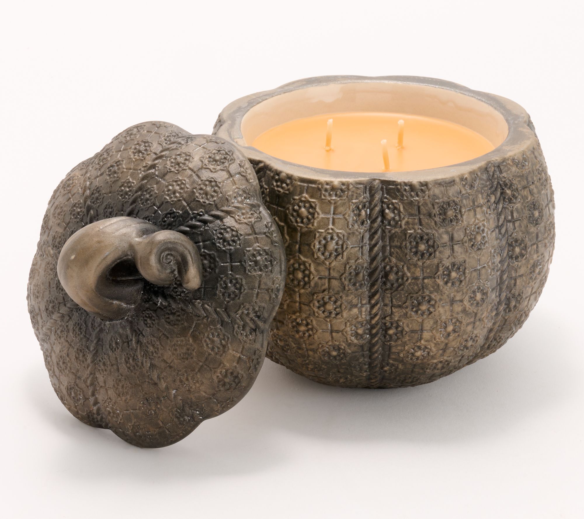 HomeWorx by Slatkin + Co. 14oz Hob Nail Pumpkin Candle- Golden Harvest