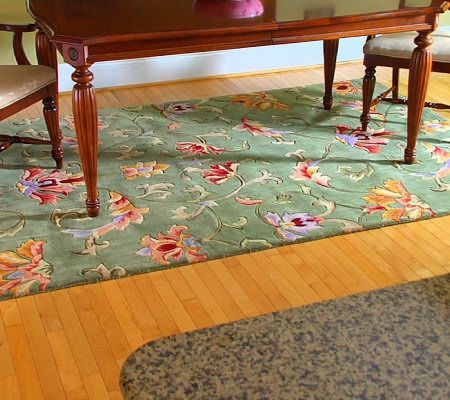 Royal Palace Floral Scrolls 28