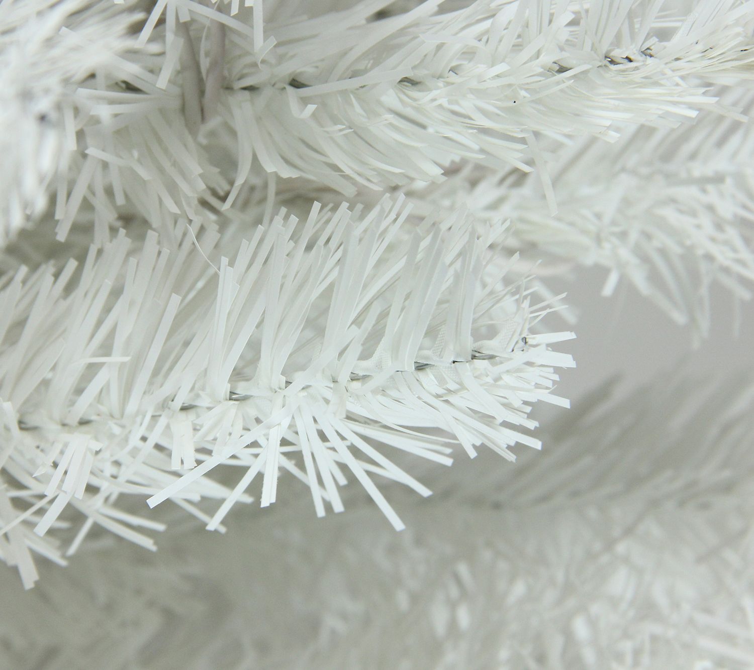 Northlight PreLit Snow White Artificial Christmas Tree