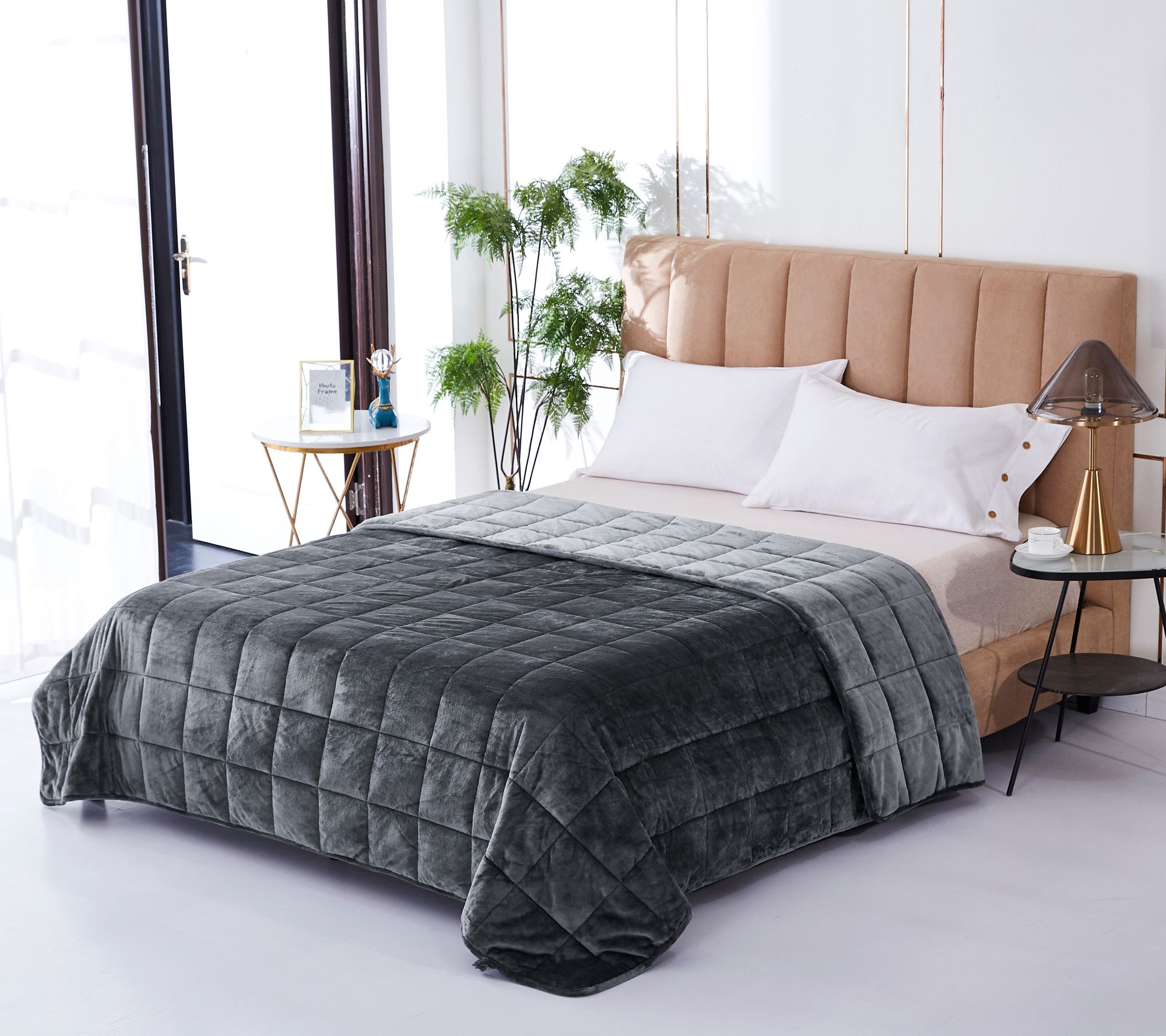 Sutton Home 30lb Weighted Comforter, Queen