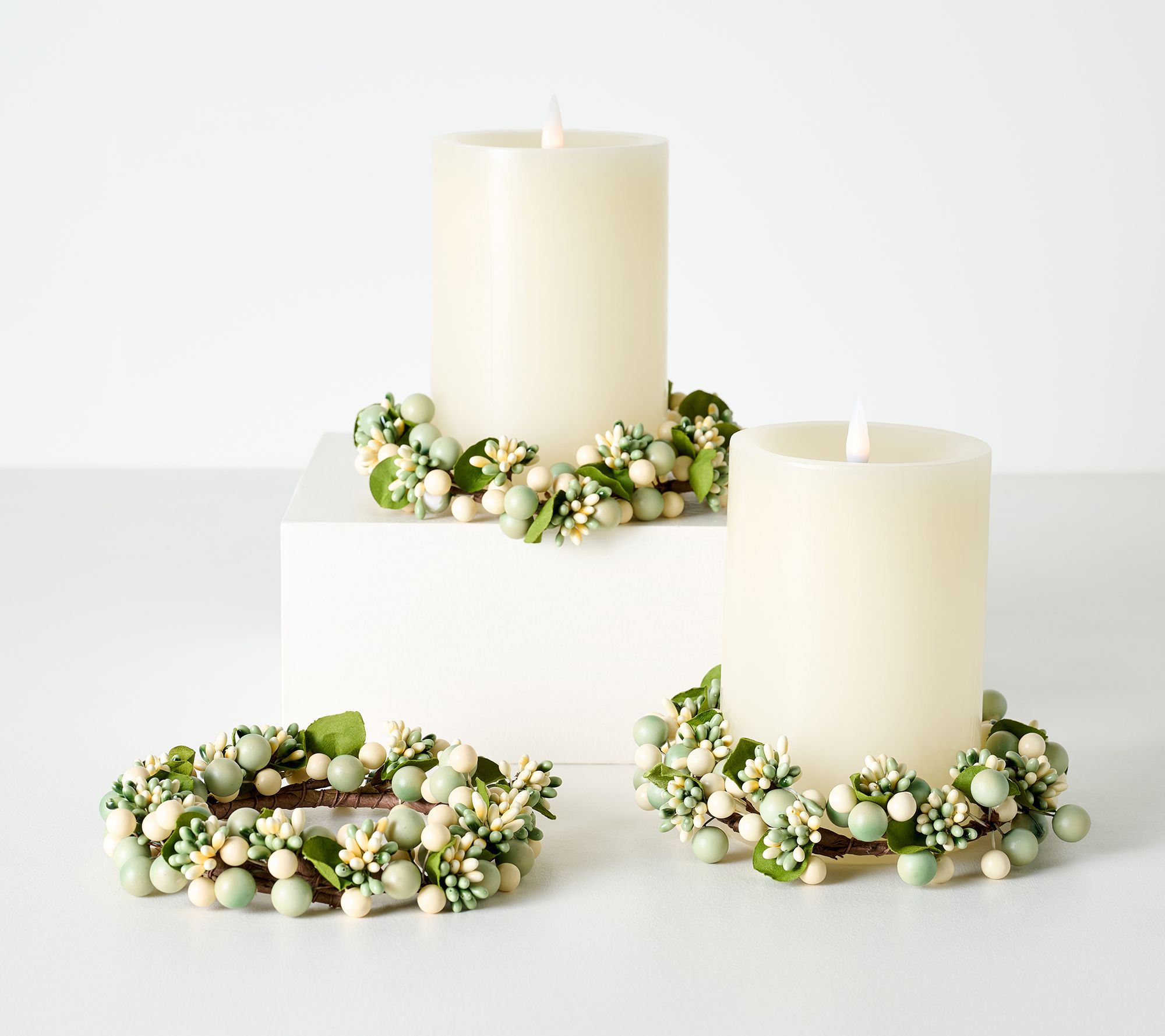 Set of 3 Pip Berry Candle Rings by Valerie