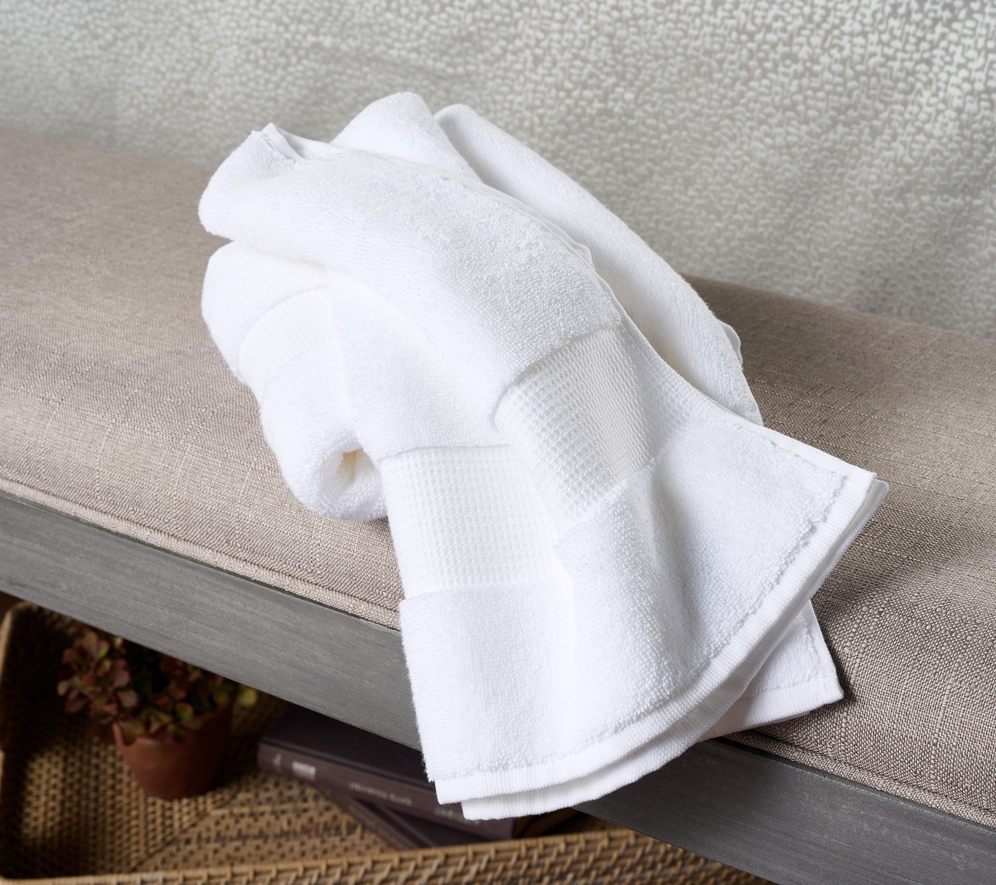 "As Is" Northern Nights Signature Turkish Cotton 2pc Hand Towels