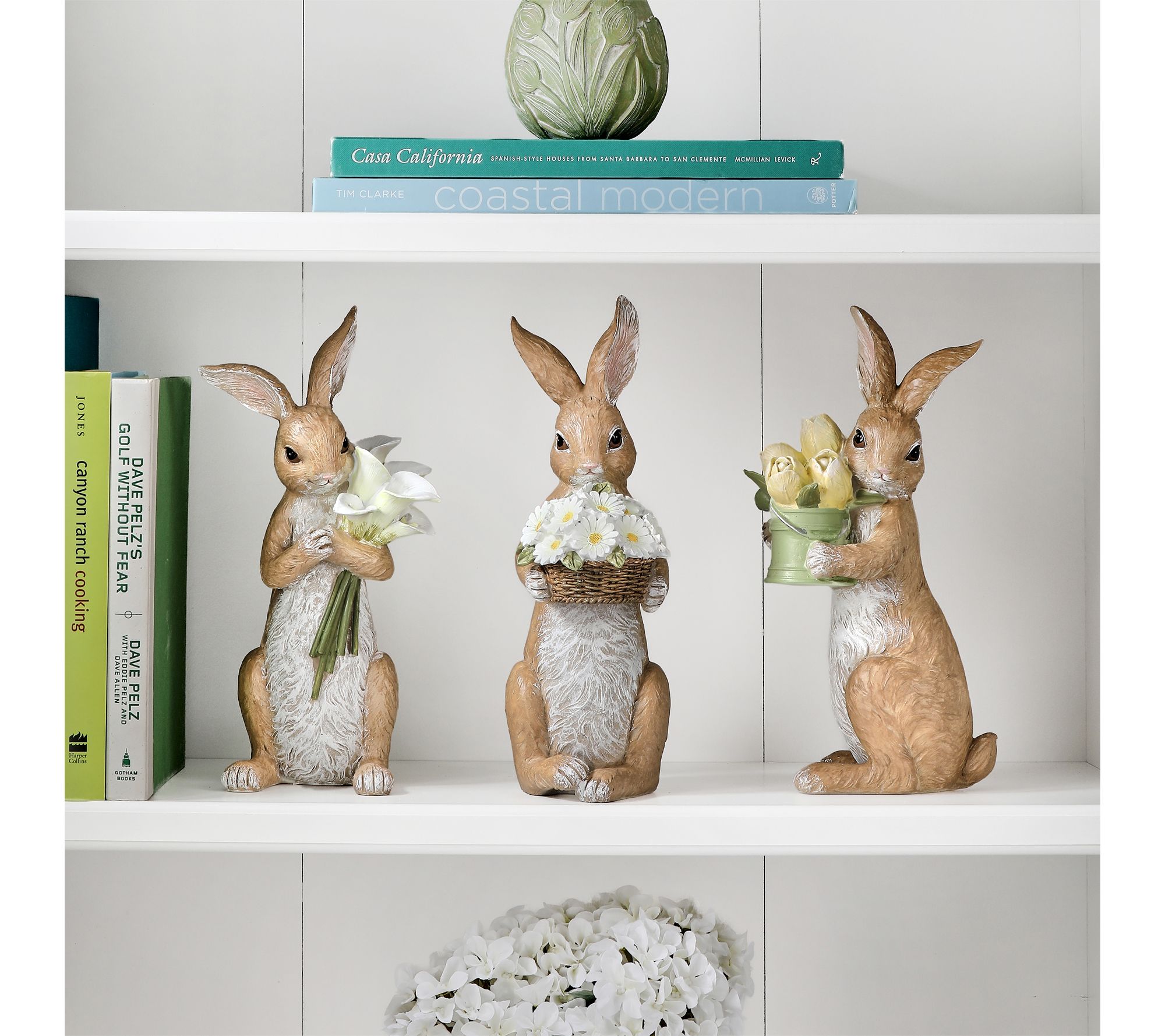 11.5" Resin Bunny With Floral Bouquet By Valerie