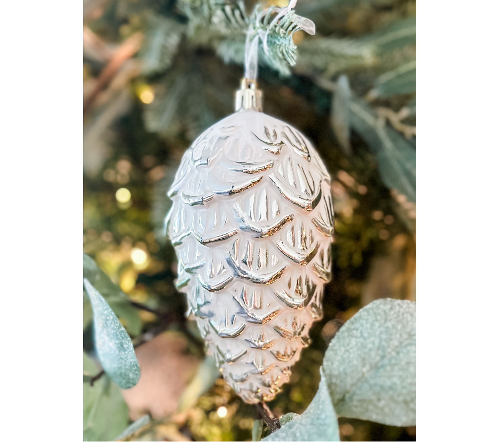 Simply Stunning S/3 19 Cascading Pinecone Picks by Janine Graff