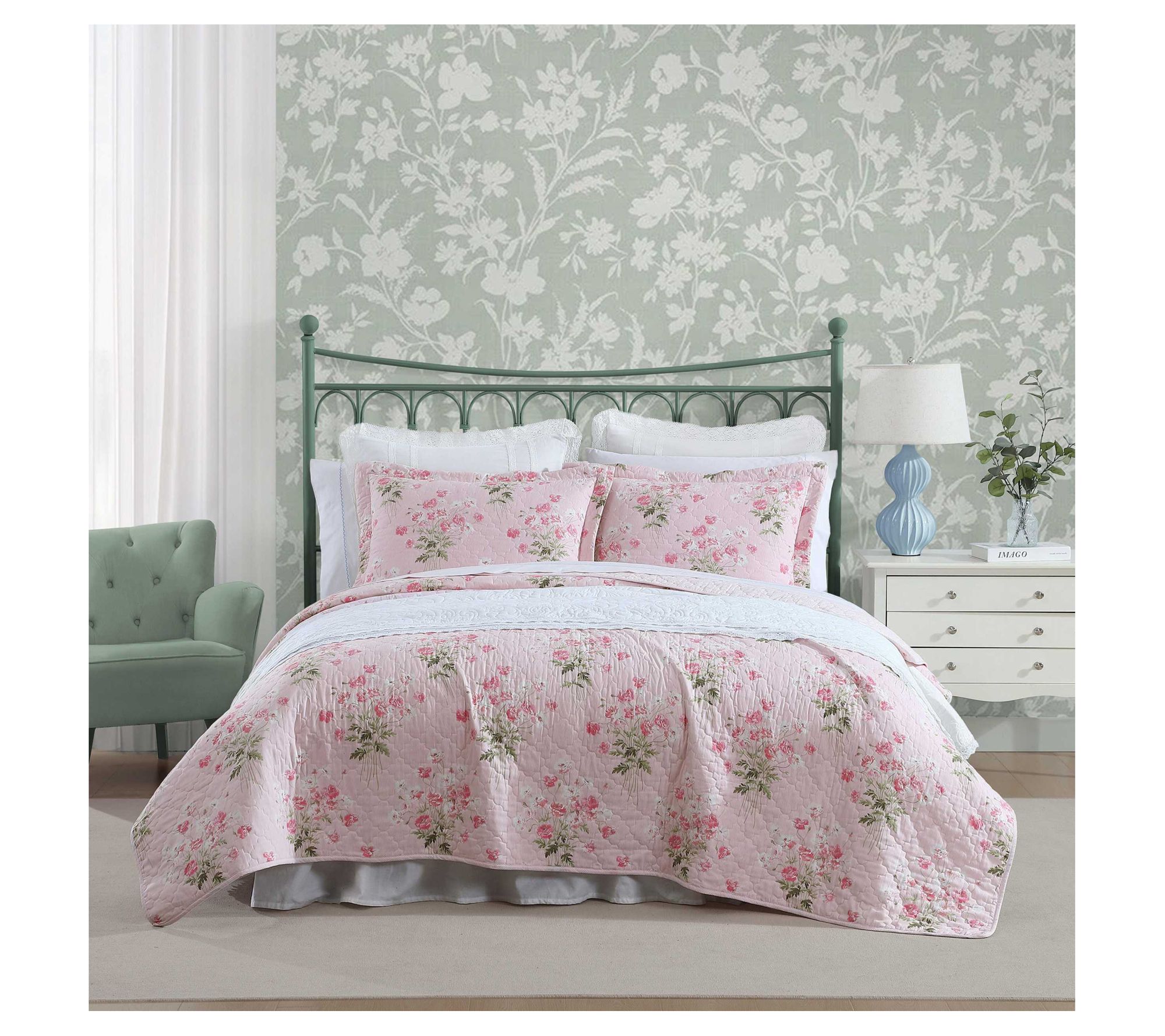 Laura Ashley Veronicas Bouquet Pink Full/QueenQuilt Sham Set