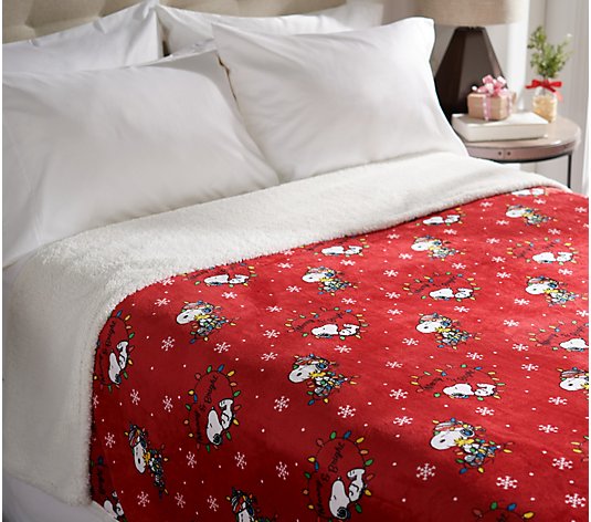 Berkshire Holiday Peanuts Gang Blanket with Sherpa - Queen