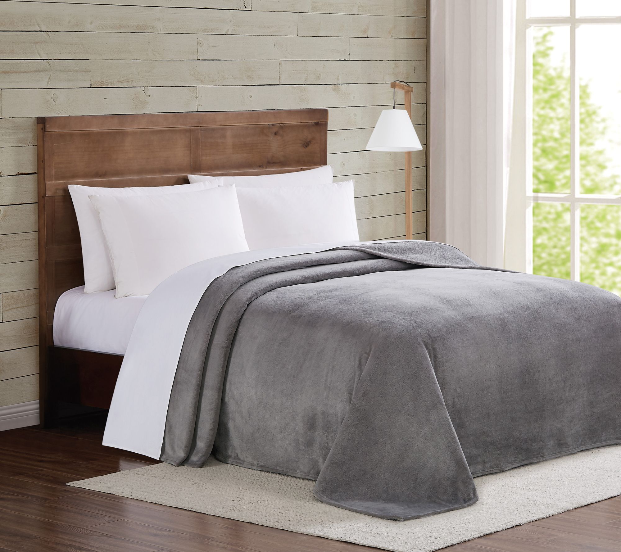 Truly Soft Velvet Plush Full/Queen Blanket