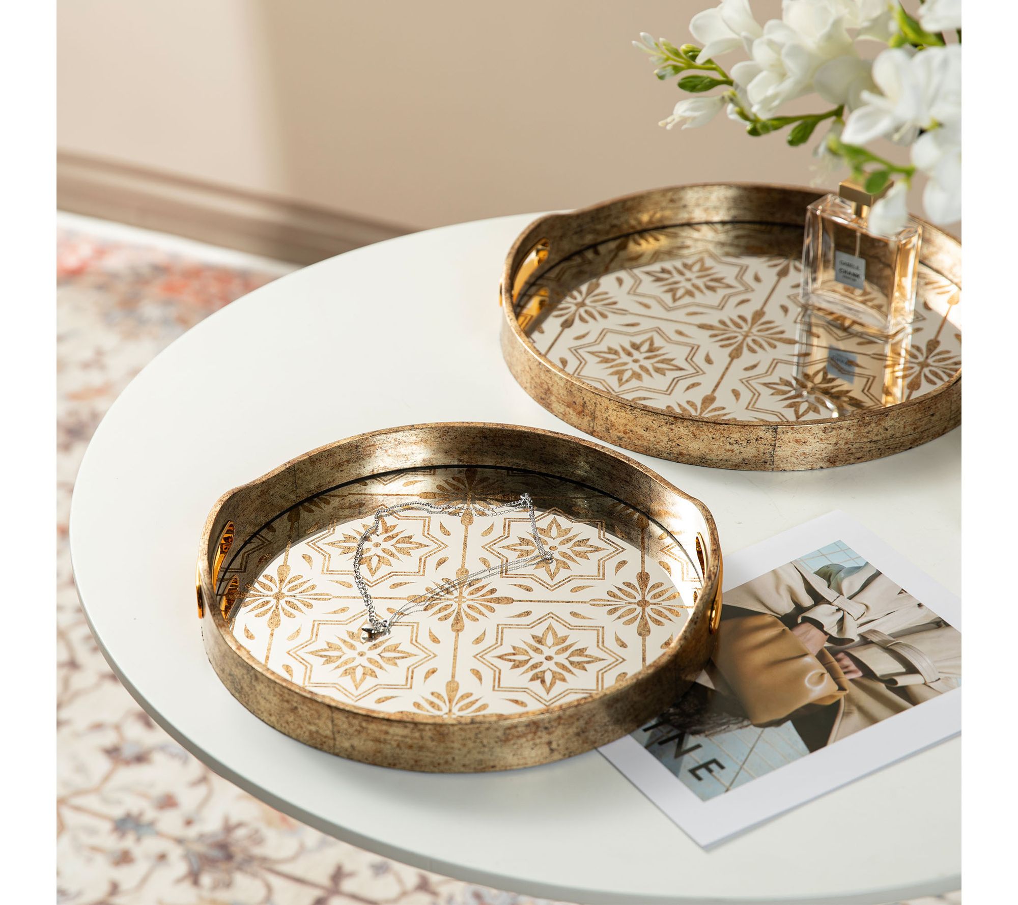Glitzhome Beautiful Round Abstract Mirrored Trays Set of 2