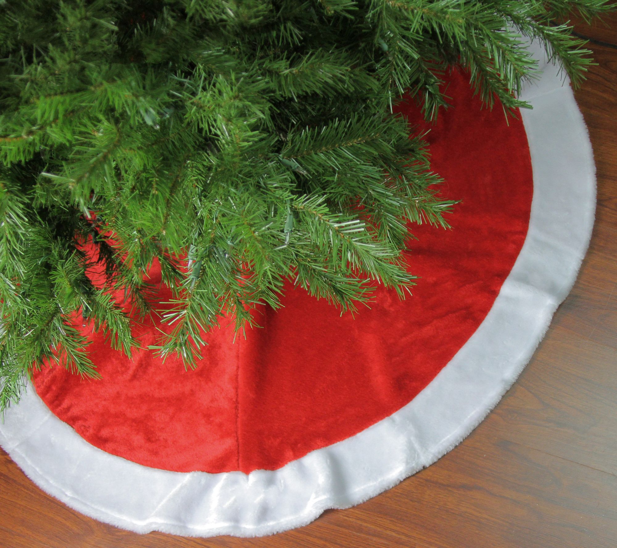Northlight Christmas Tree Skirt with Border Trim - QVC.com