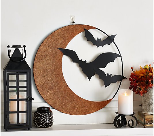 Martha Stewart Metal Moon with Bats Wreath