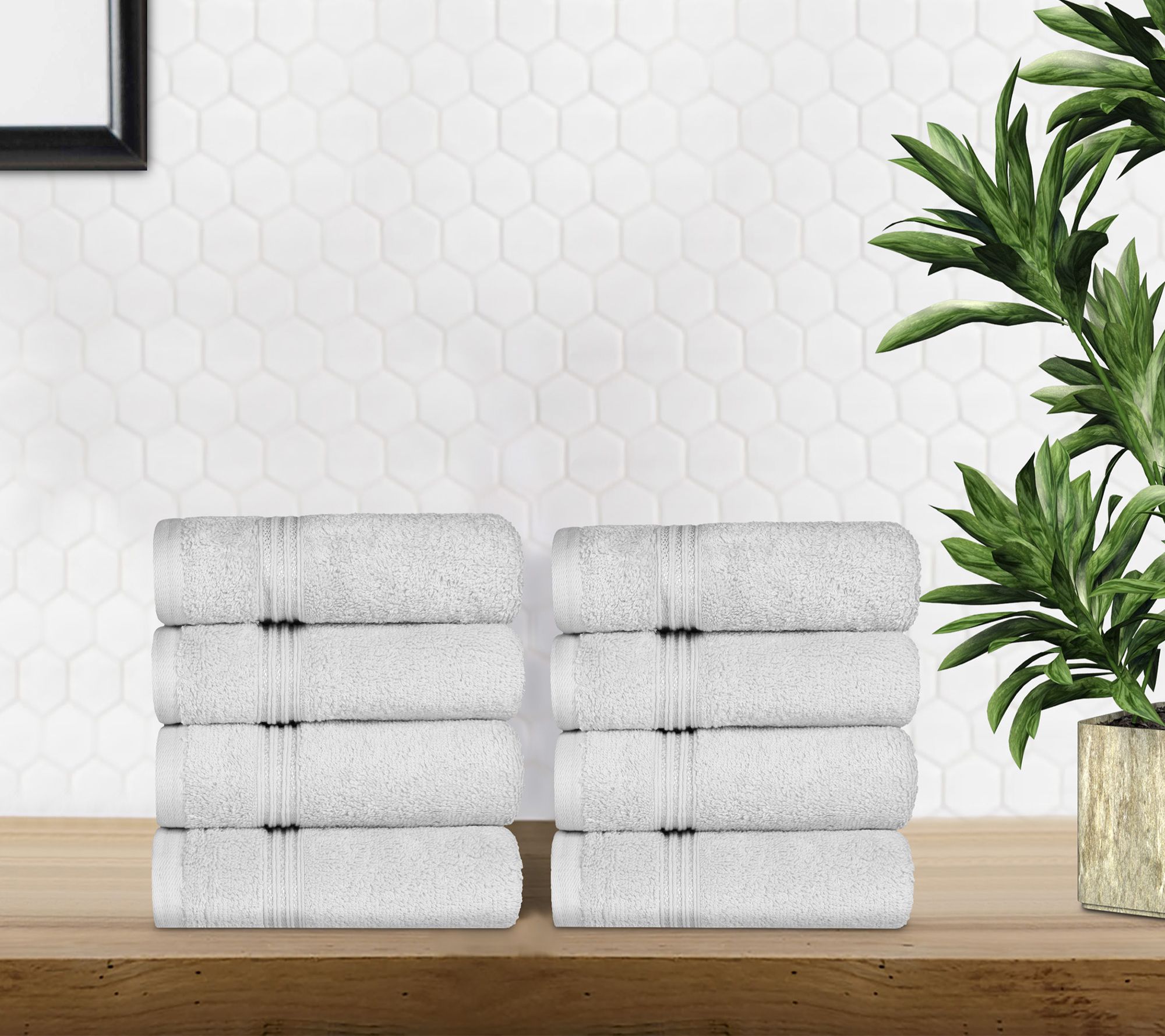Superior Egyptian Cotton 8-Piece Heritage Handwel Set