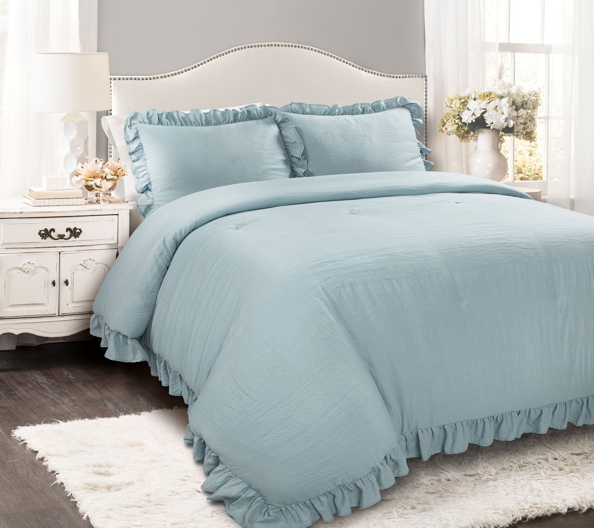 Reyna 3-Piece King Comforter Set by Lush Decor