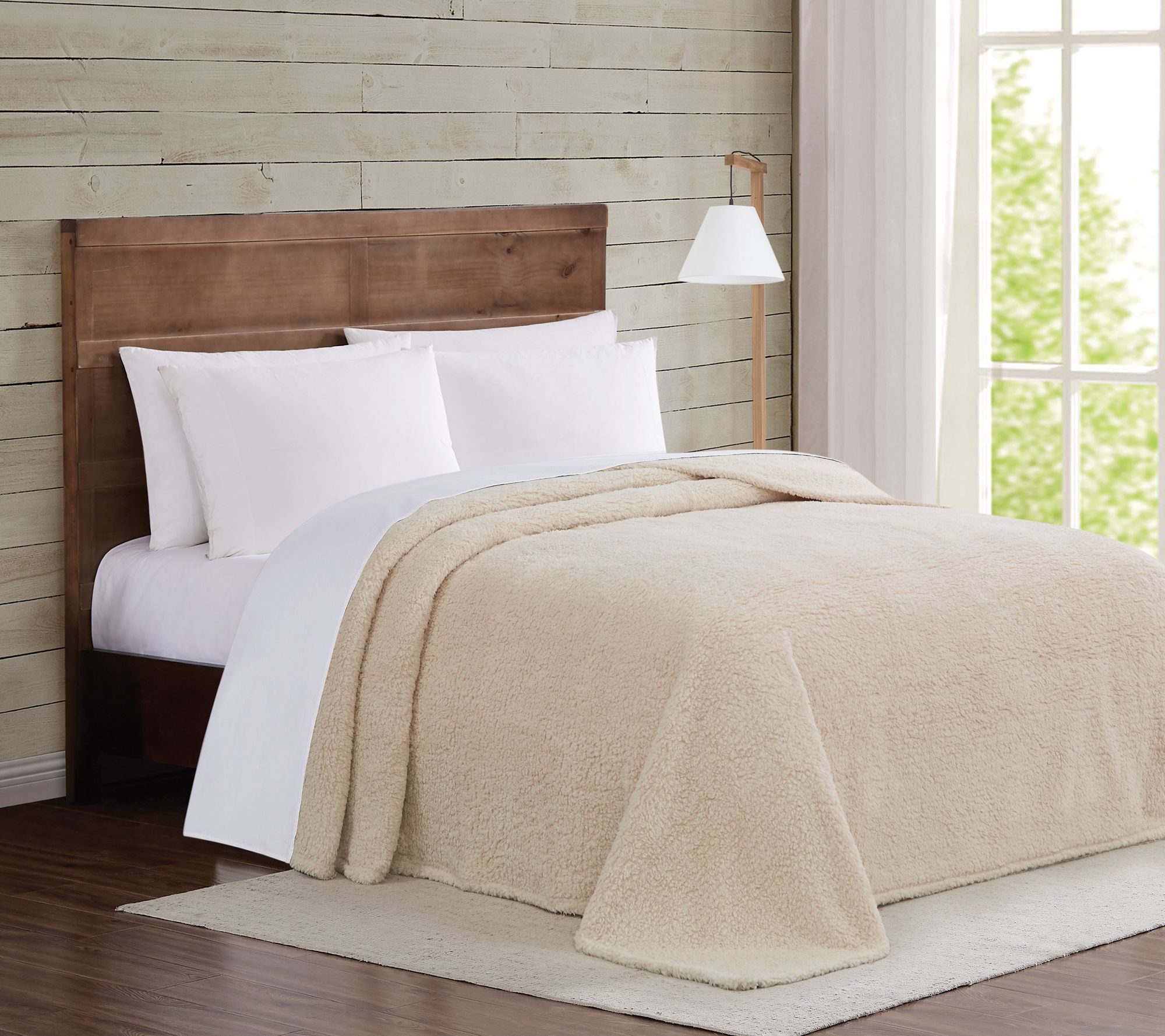 Brooklyn Loom Marshmallow Sherpa King Blanket