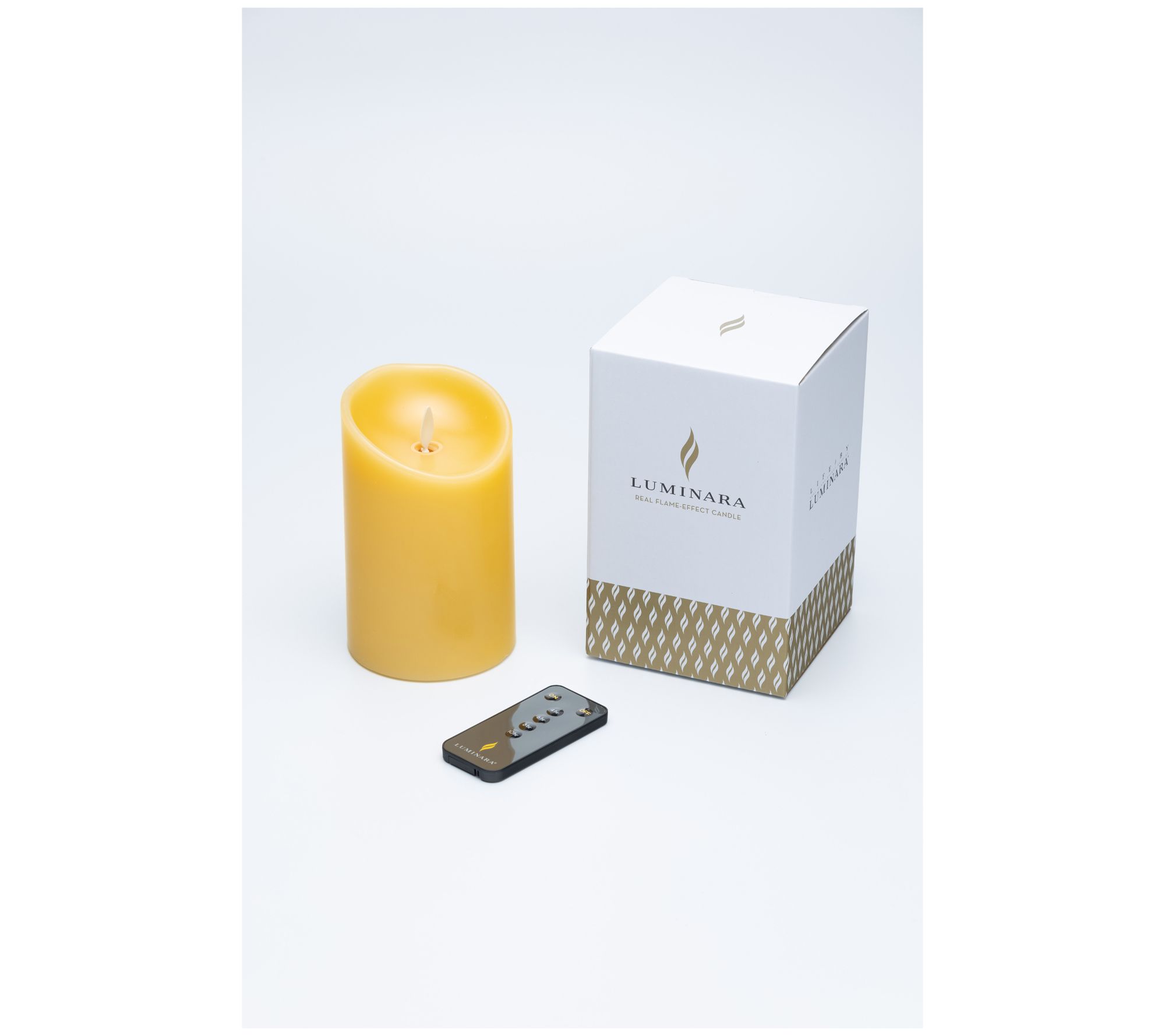 Luminara 5" Unscented Wax Flameless Candle & Re mote Control