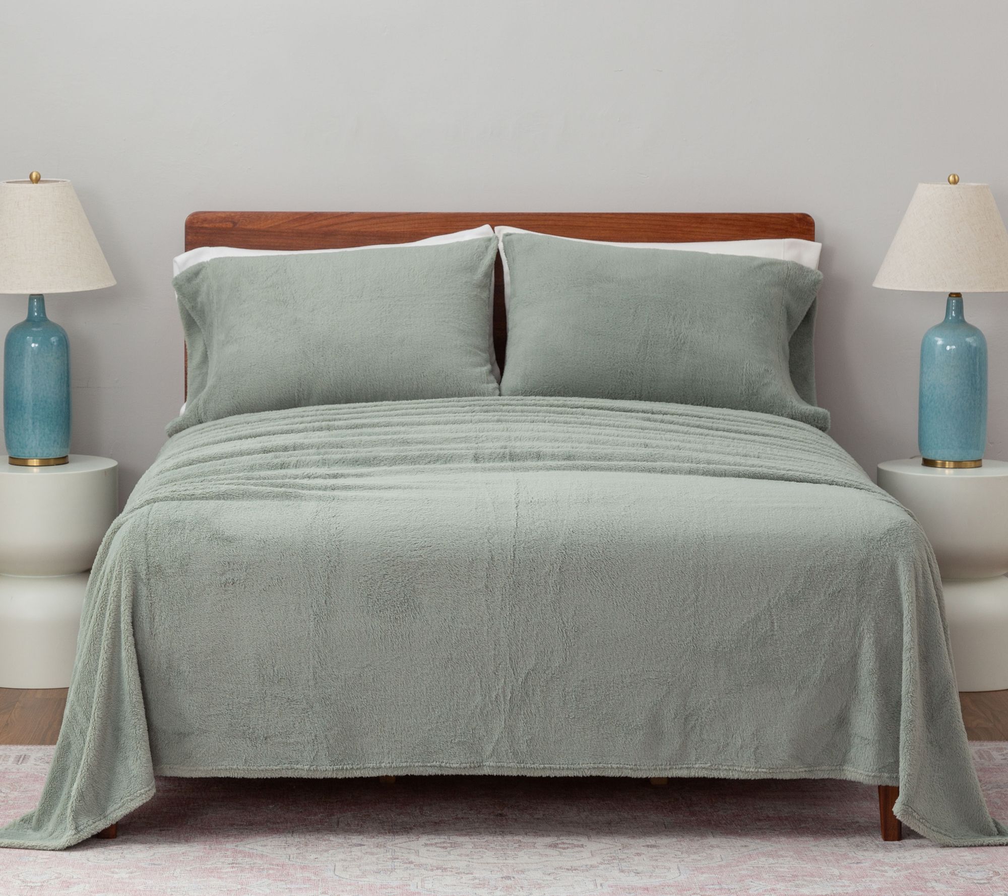 Berkshire Shiny Fluffie Sheet Set- Full