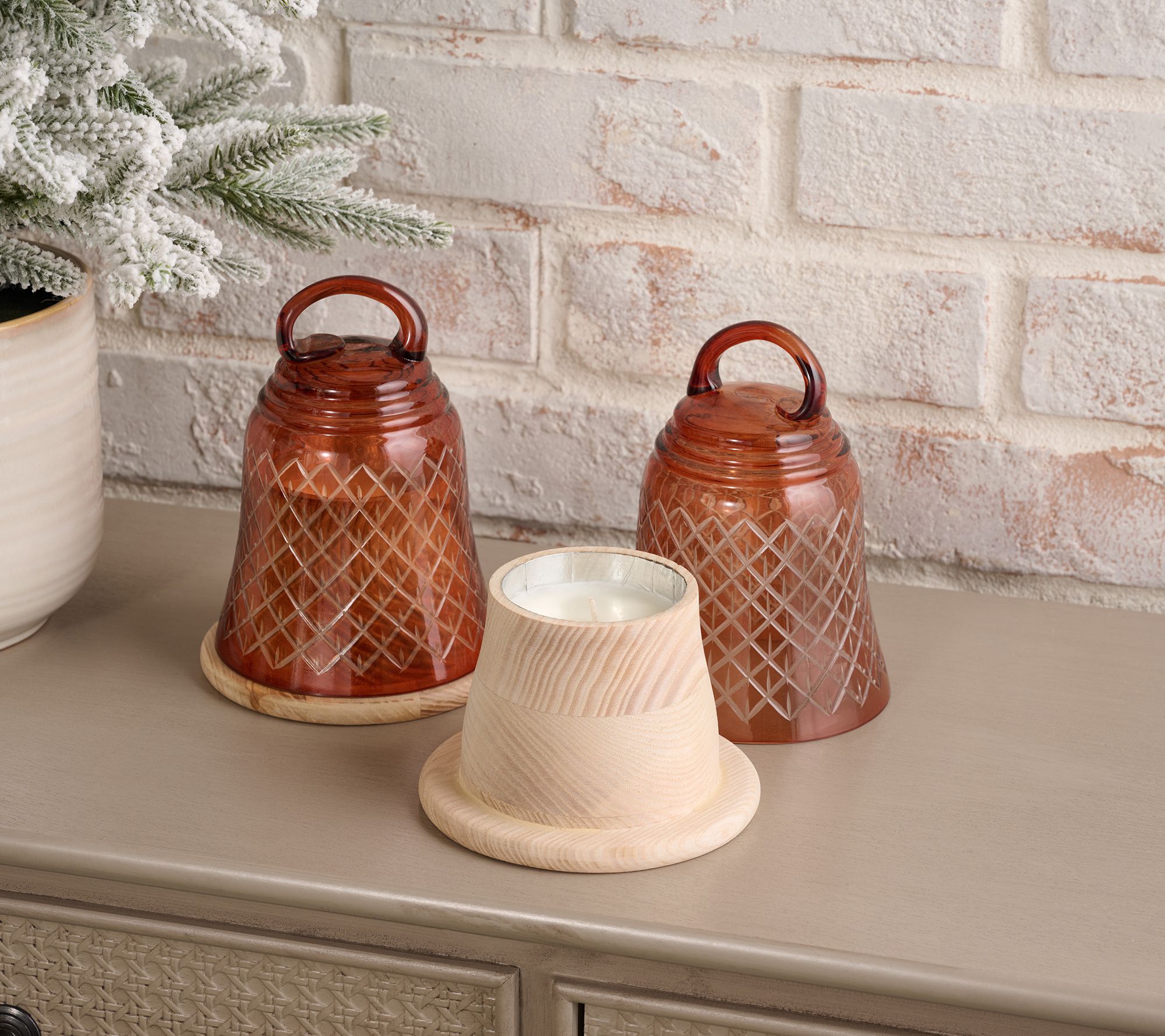 Home Reflections S/2 7oz Etched Glass Bell Candles