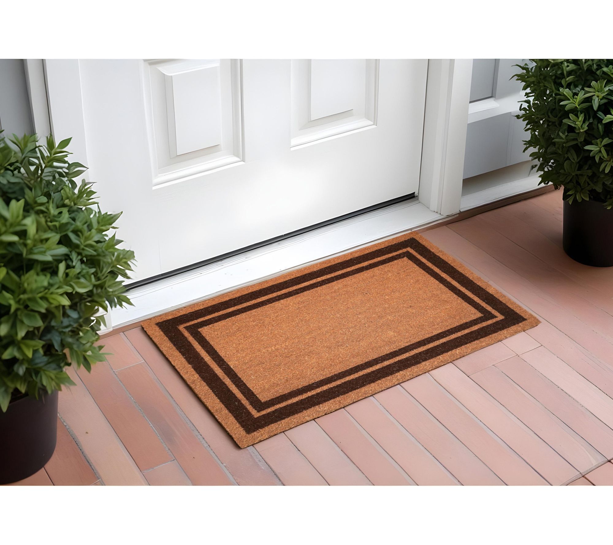 HomeRoots 24" X 36" Natural & Black Geometric Door Mat