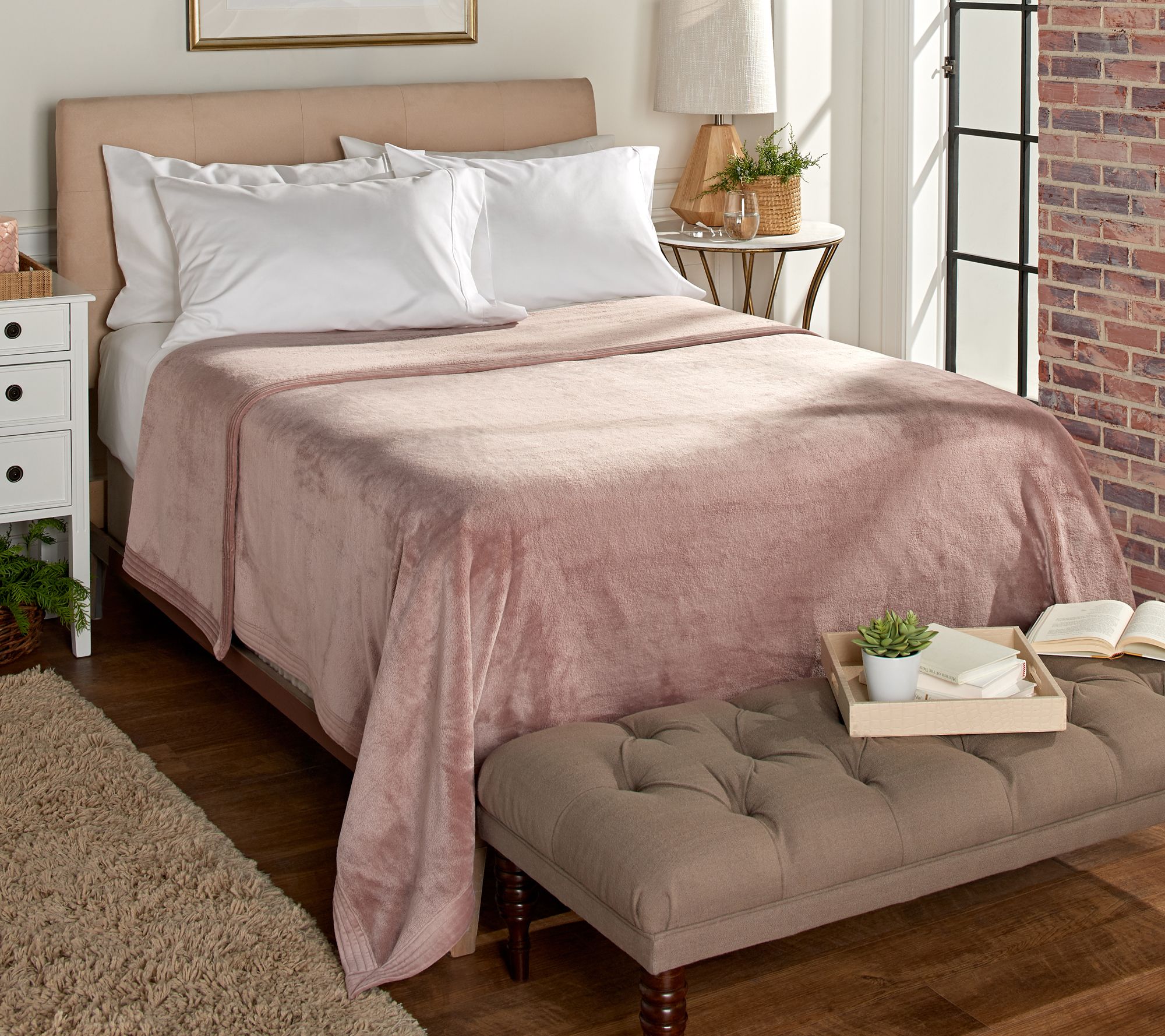 Berkshire Velvet Soft Blanket with Stitching Detail Twin