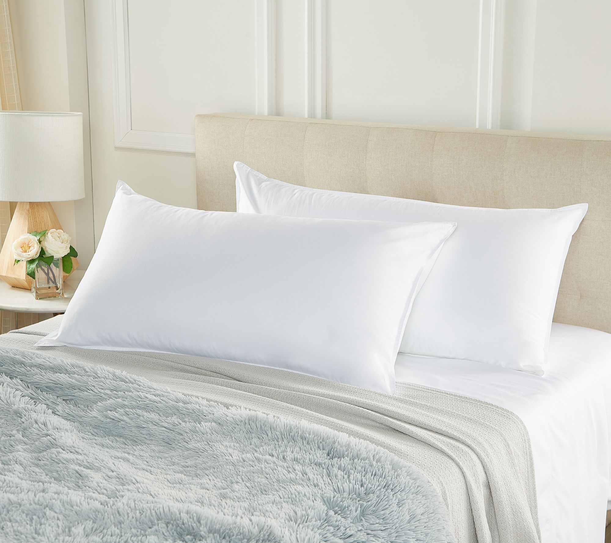 "As Is" Northern Nights Hotel Luxury S/2 Pillows w/ Protectors Kg