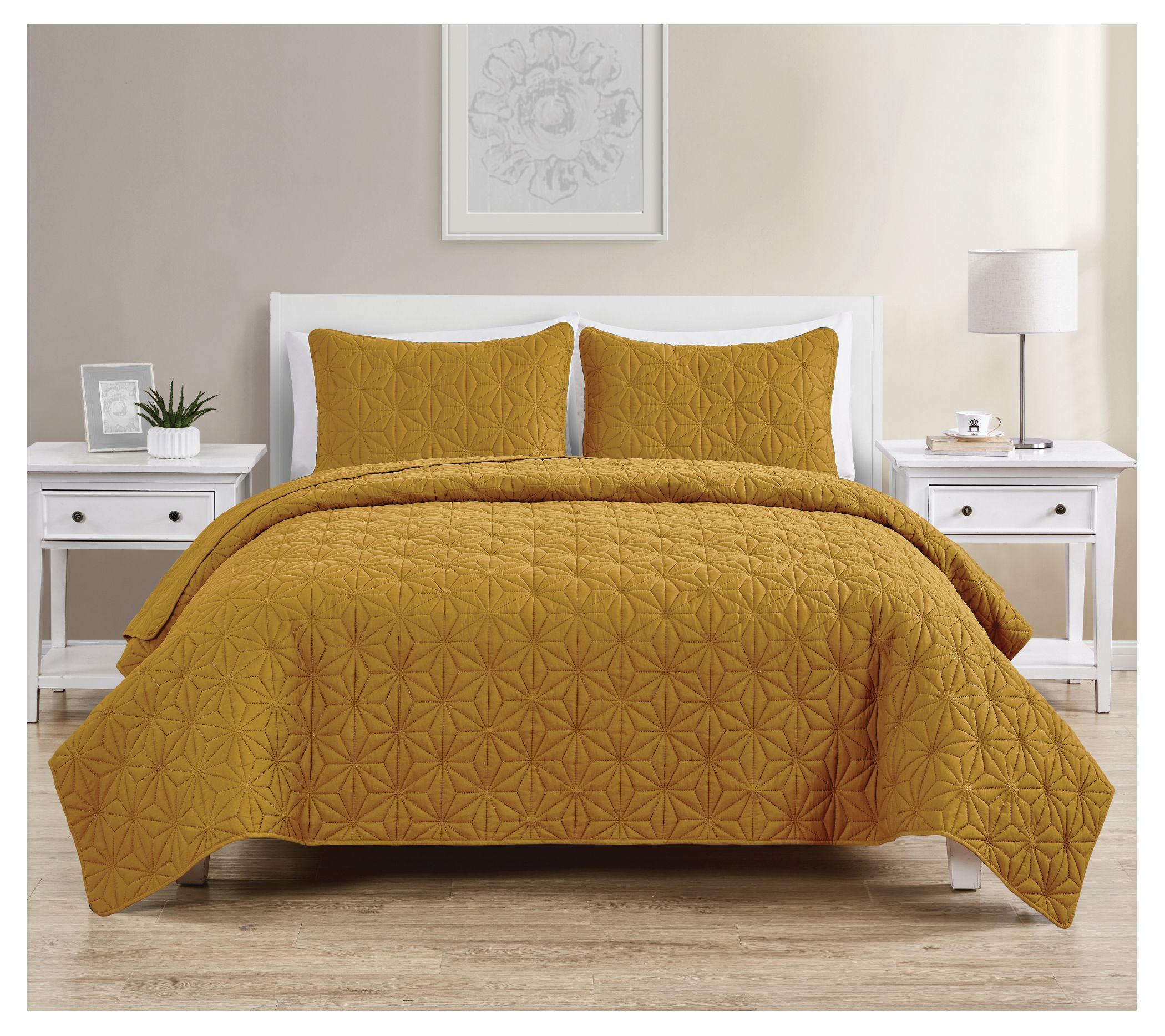 VCNY Home Kaleidoscope Embossed Quilt Set, King