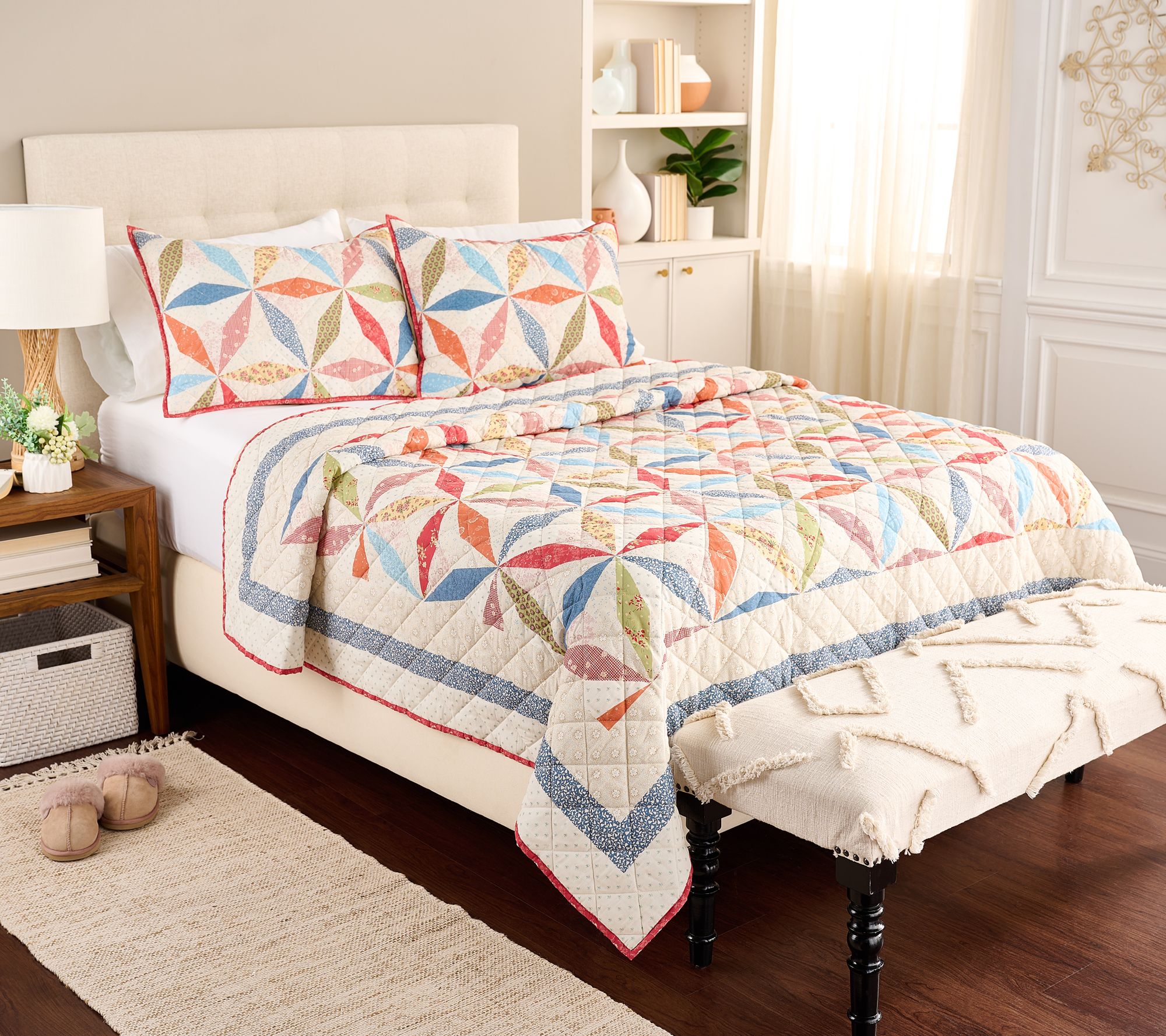 Home Reflections Heritage Quilt and Sham Set - Queen