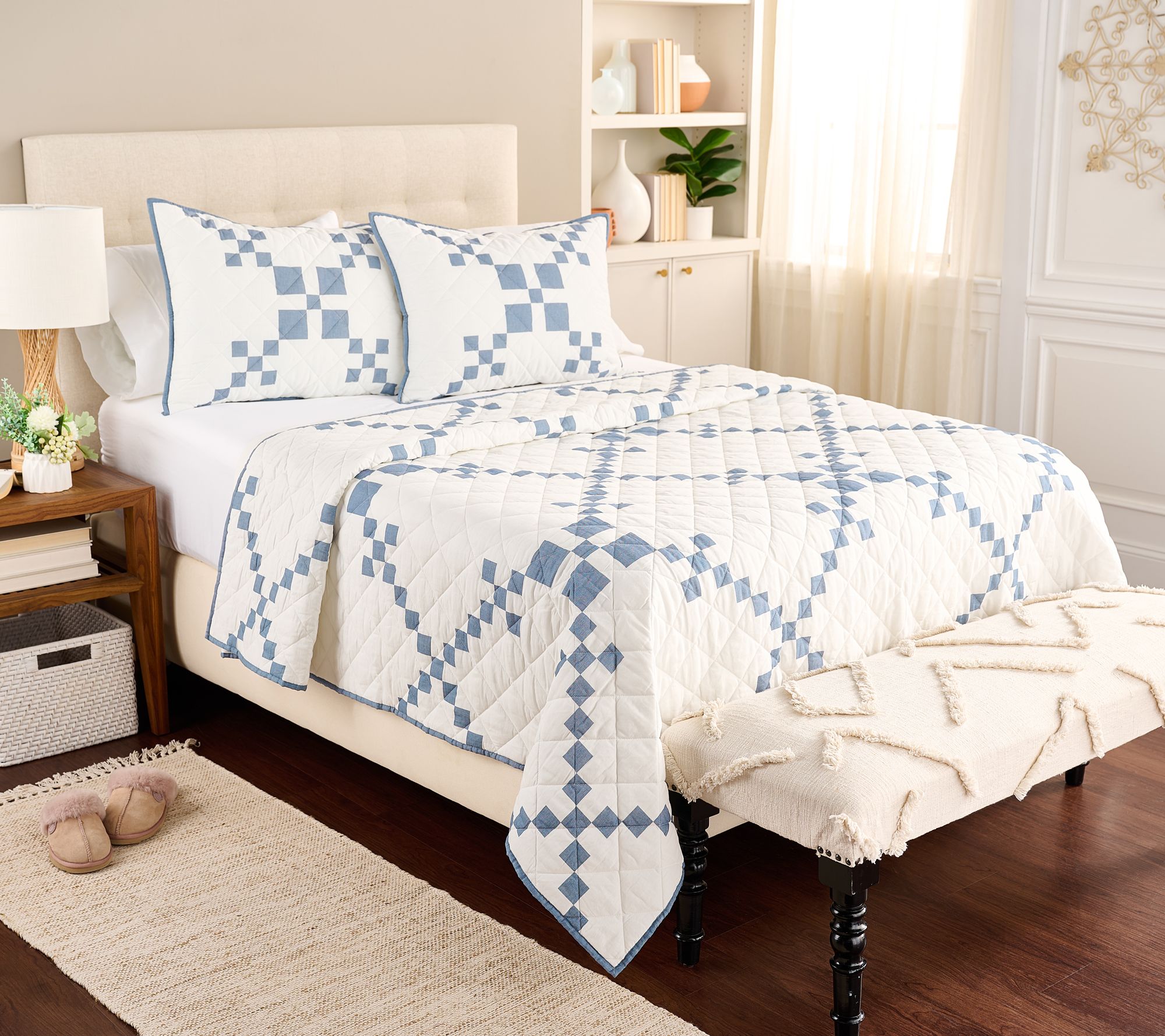 Home Reflections Heritage Quilt and Sham Set - Queen