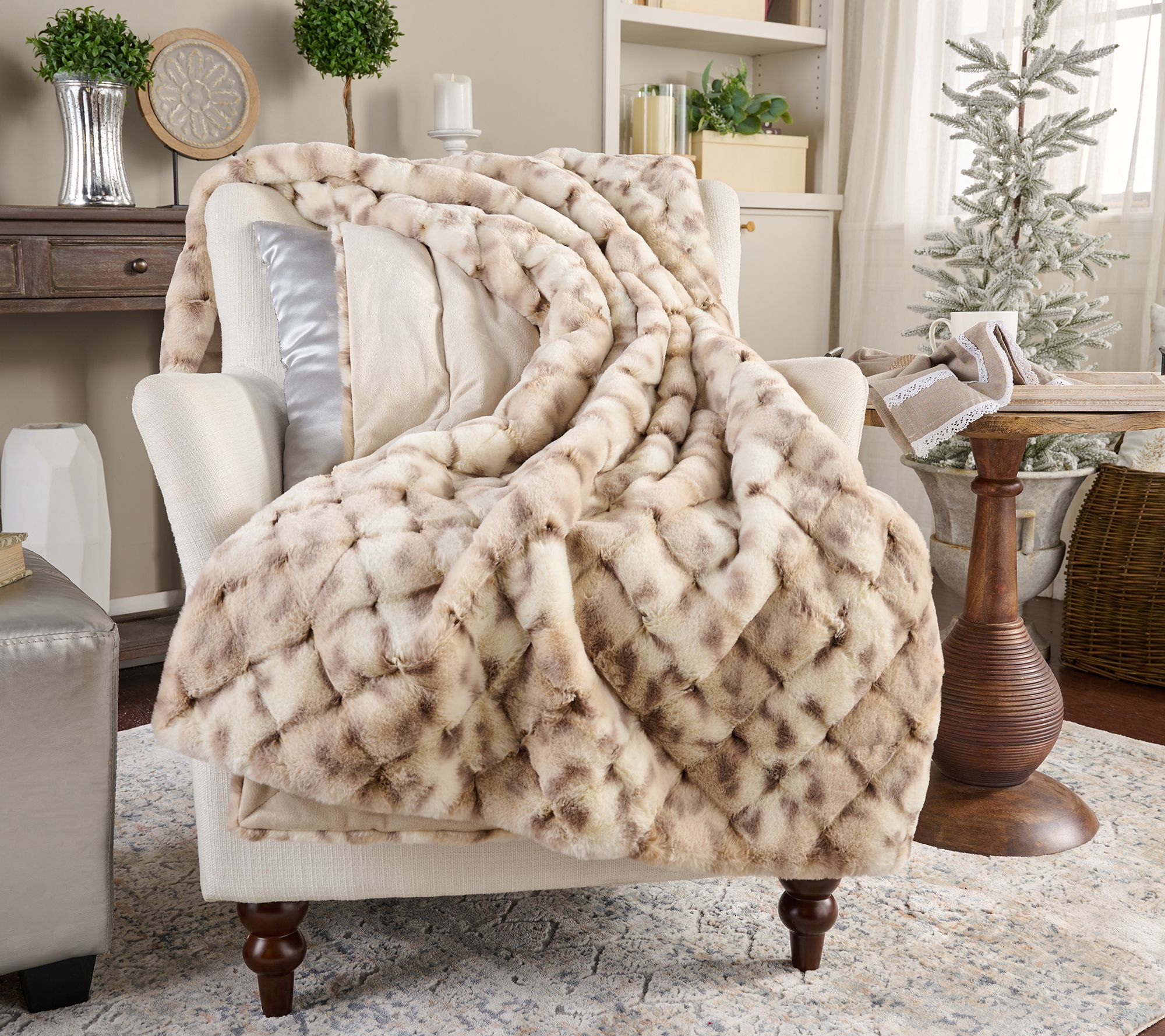 "As Is" Hotel du Cobb Quilted Faux Fur Throw by Dennis Basso