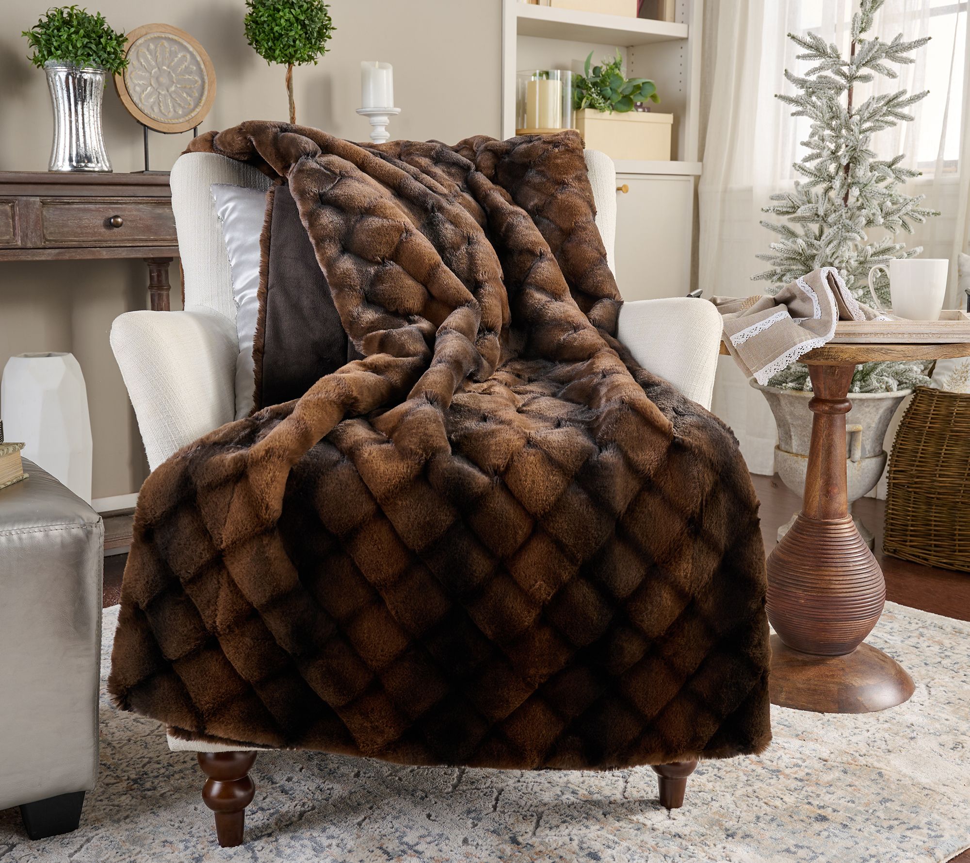 "As Is" Hotel du Cobb Quilted Faux Fur Throw by Dennis Basso