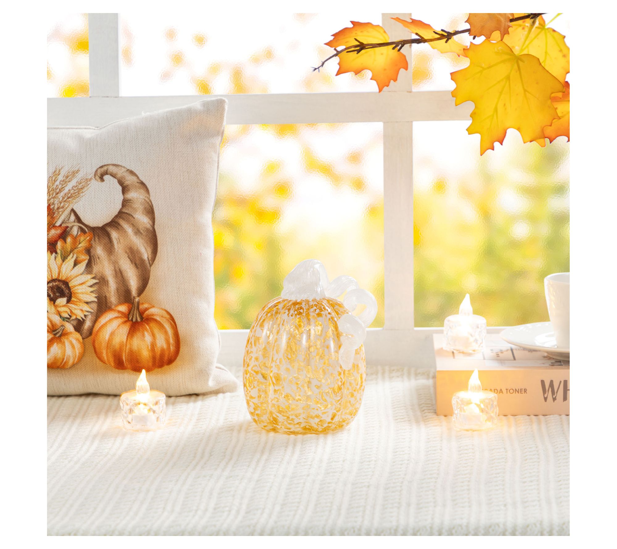 Glitzhome 5.5"H Fall Amber Dots Glass HalloweenPumpkin