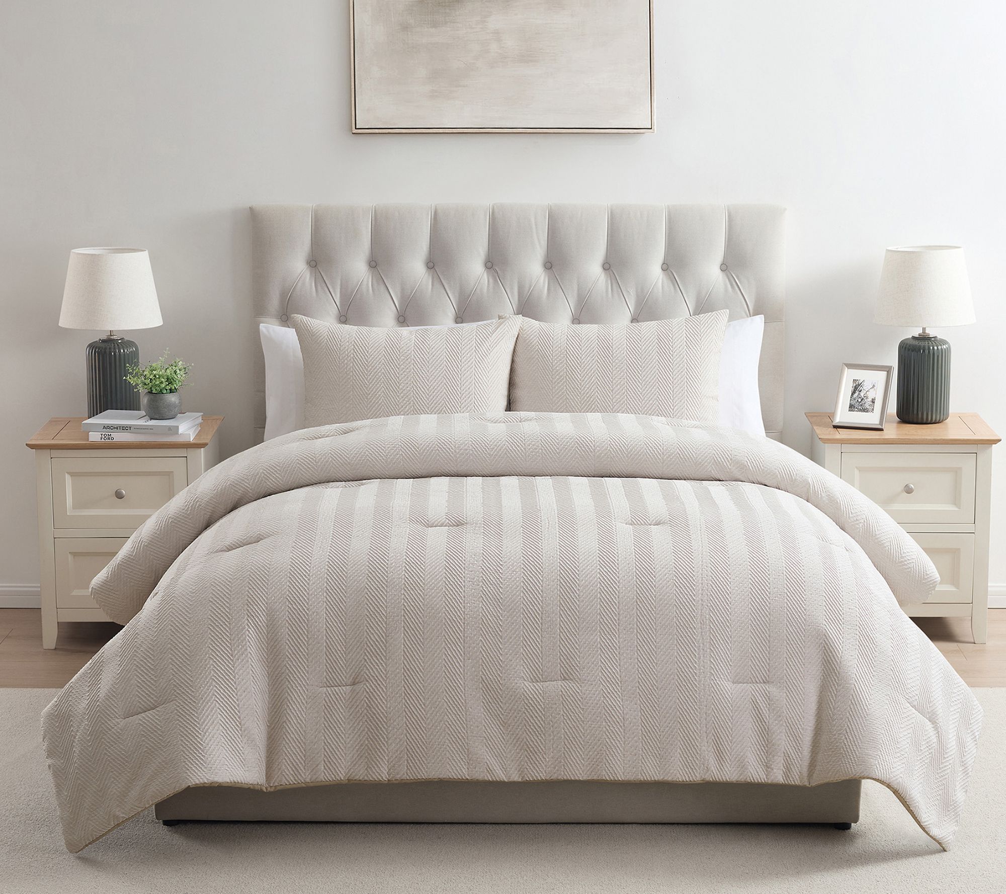 VCNY Home Herringbone 3-Piece Microfiber Comforter Set, King