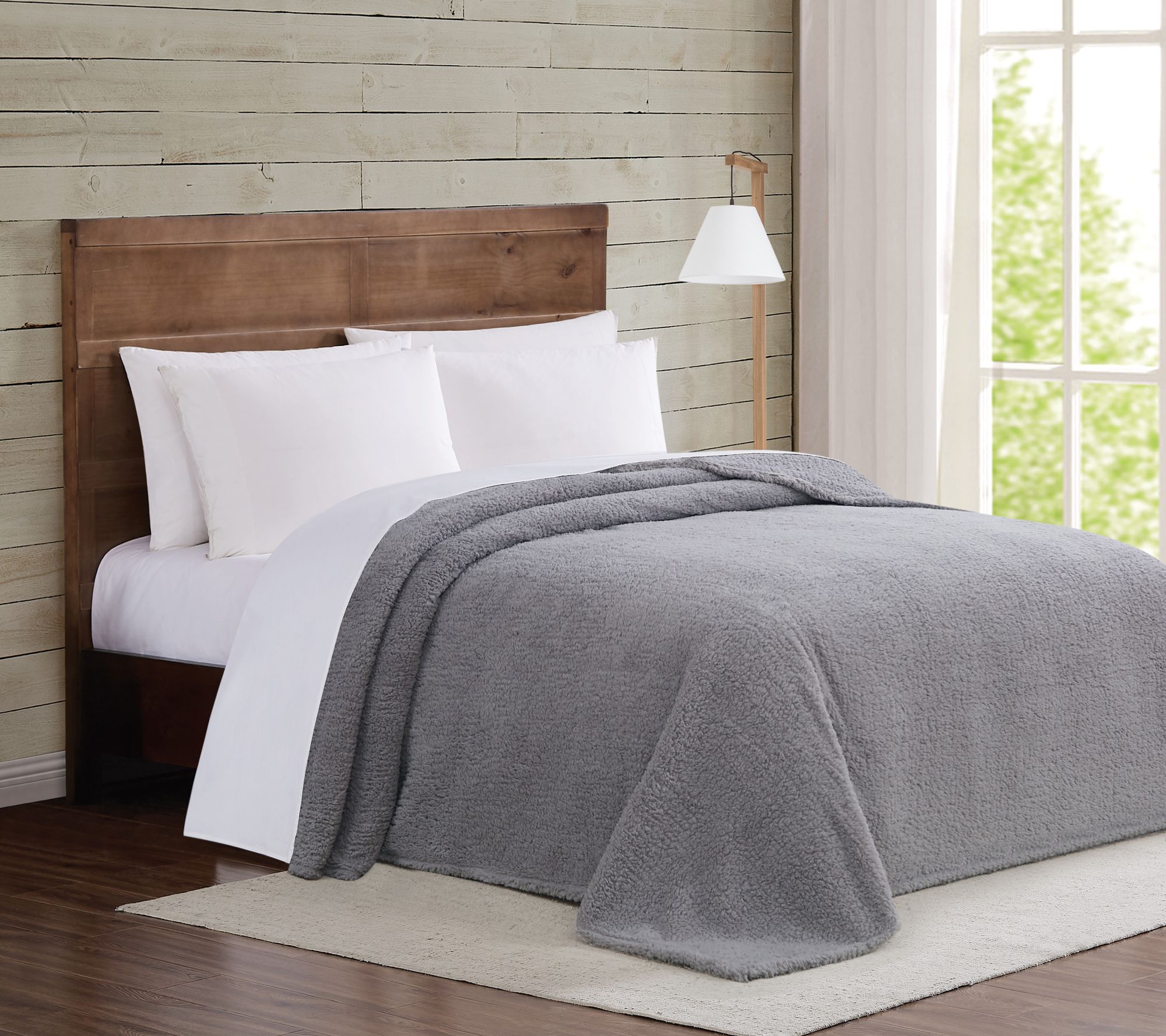 Brooklyn Loom Marshmallow Sherpa Twin XL Blanket