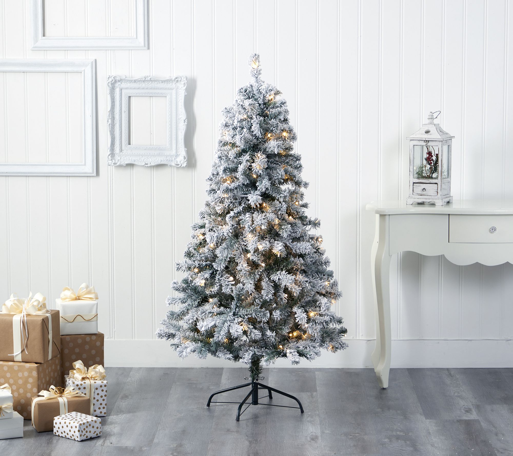 Nearly Natural 5' Rock Springs Spruce FauxChristmas Tree LED