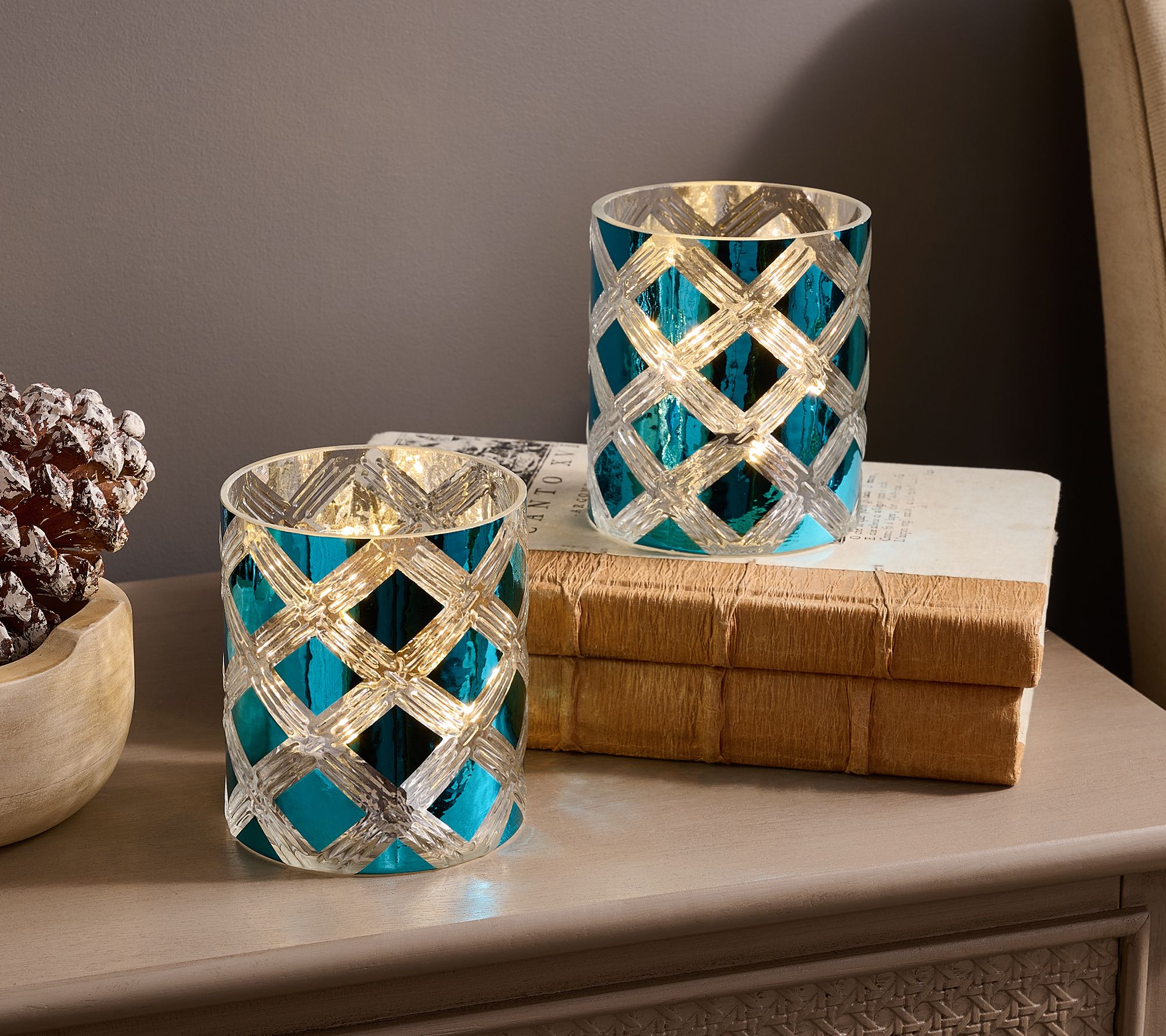  Set of 2 4" Illuminated Diamond Pattern Mini Hurricanes by Valerie