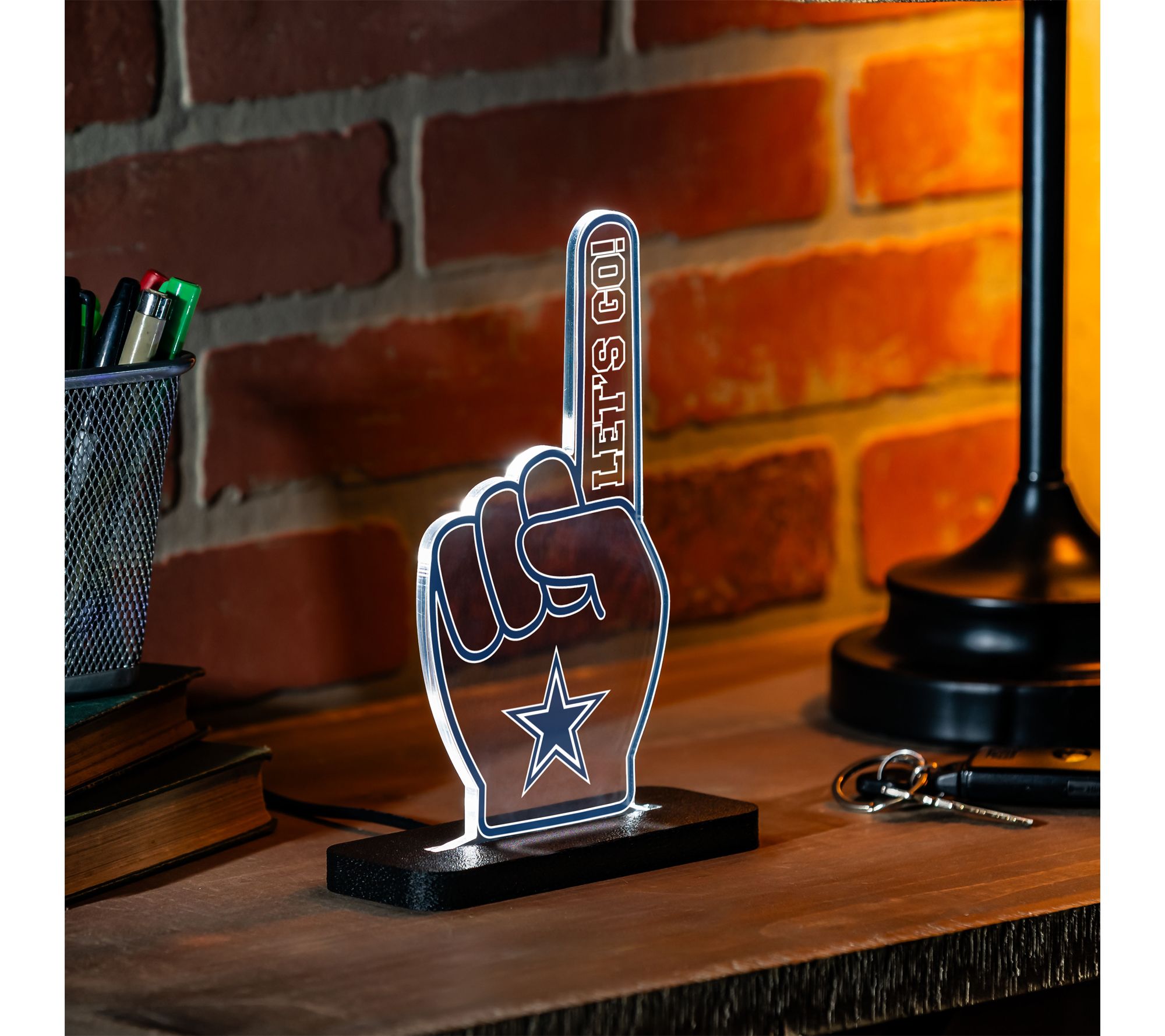 Evergreen LED NFL Team Foam Finger Lit Table Sign