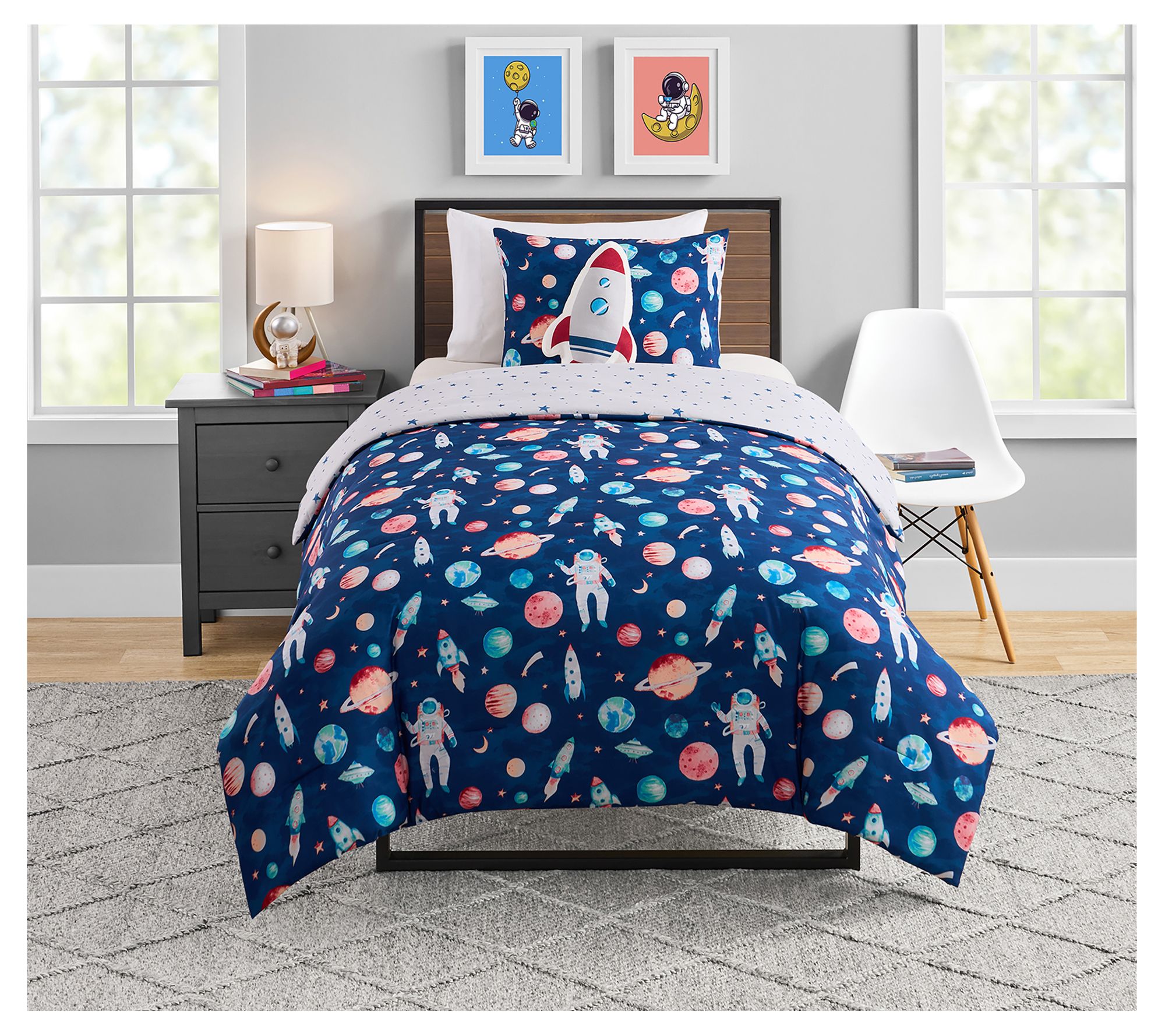 Olivia & Finn Space 3-Pc Reversible Kids Comforter Set, Twin