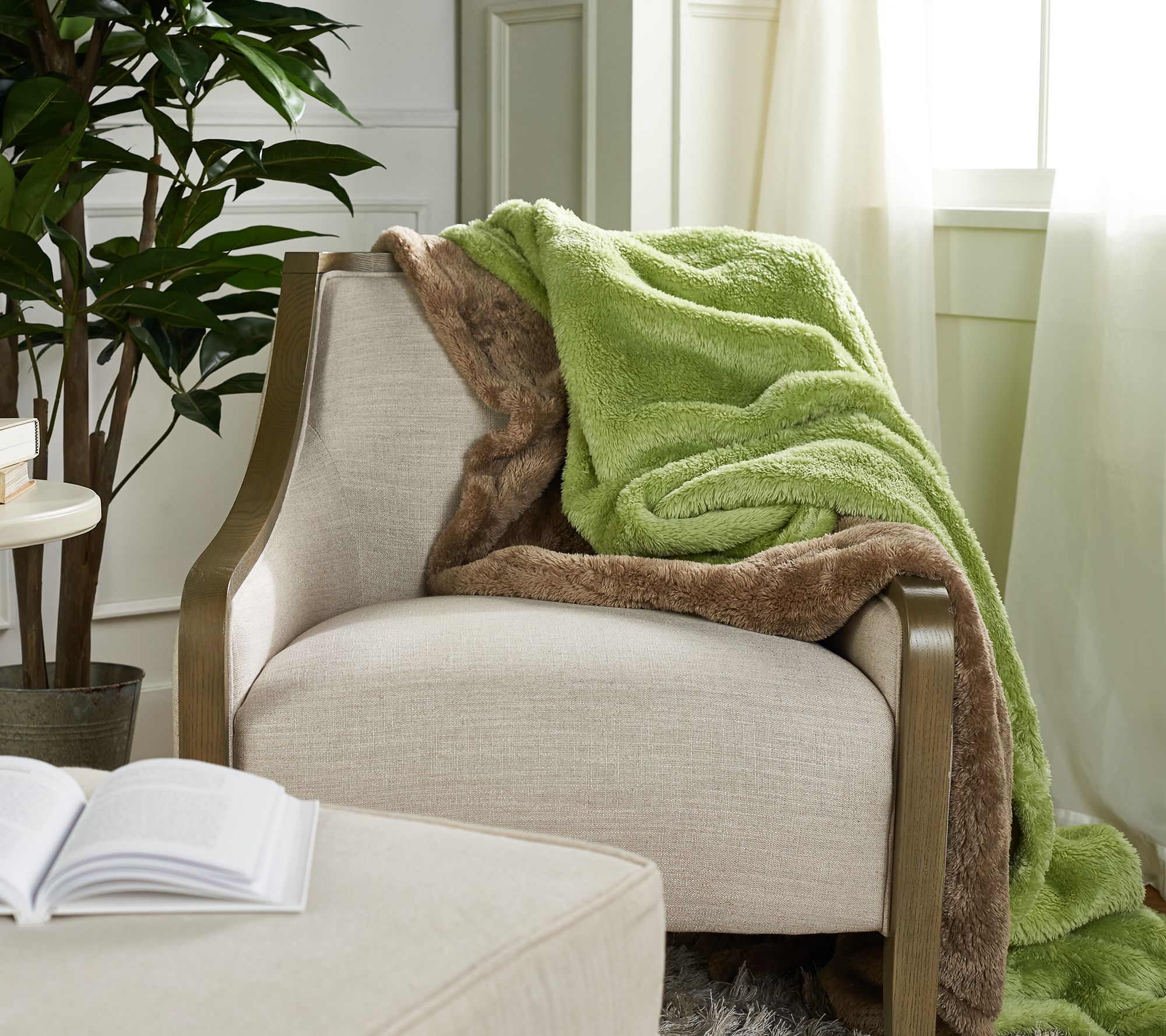 Berkshire Blanket S/2 60" x 70" Super Soft Fluffie Throws
