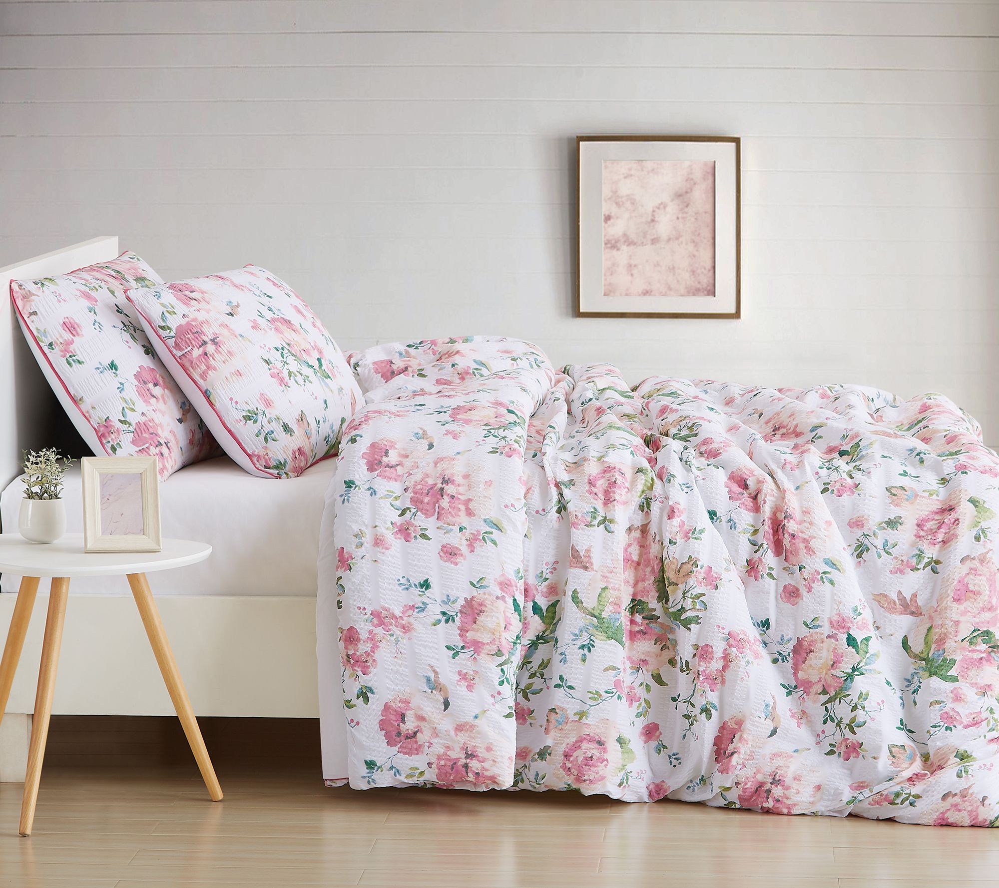 Cottage Classics Blooms Floral 3Piece King Comforter Set