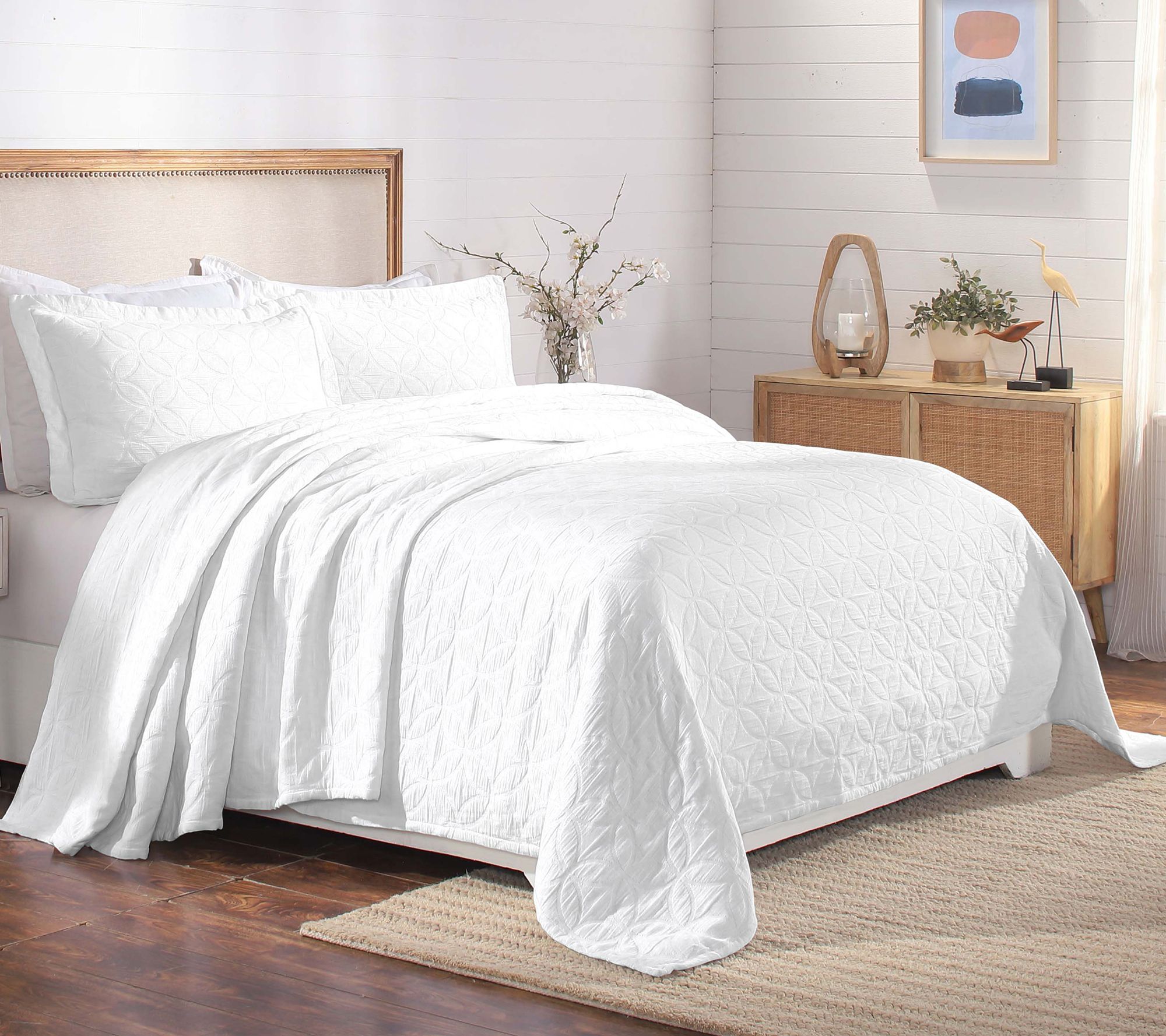 Superior Serenity Cotton Matelasse Weave Bedspread Set- Queen