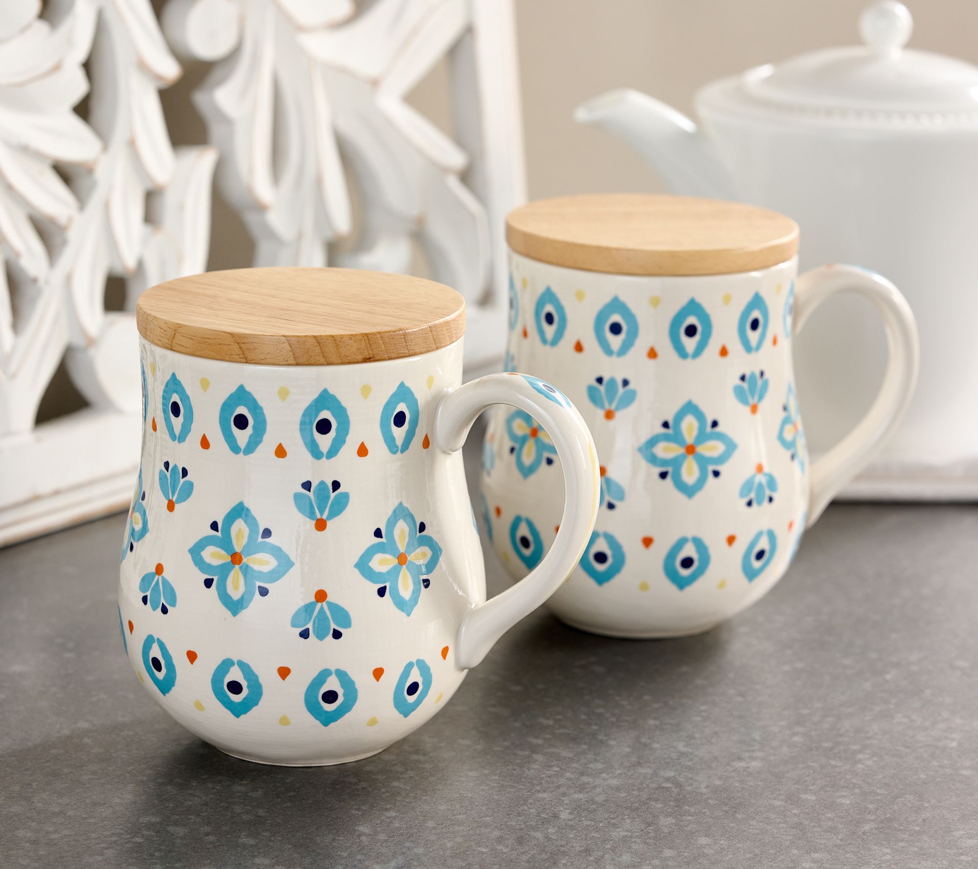 Aarti Sequeira Set of (2) 18oz Inspirational Ceramic Mugs W/ Wood Lids