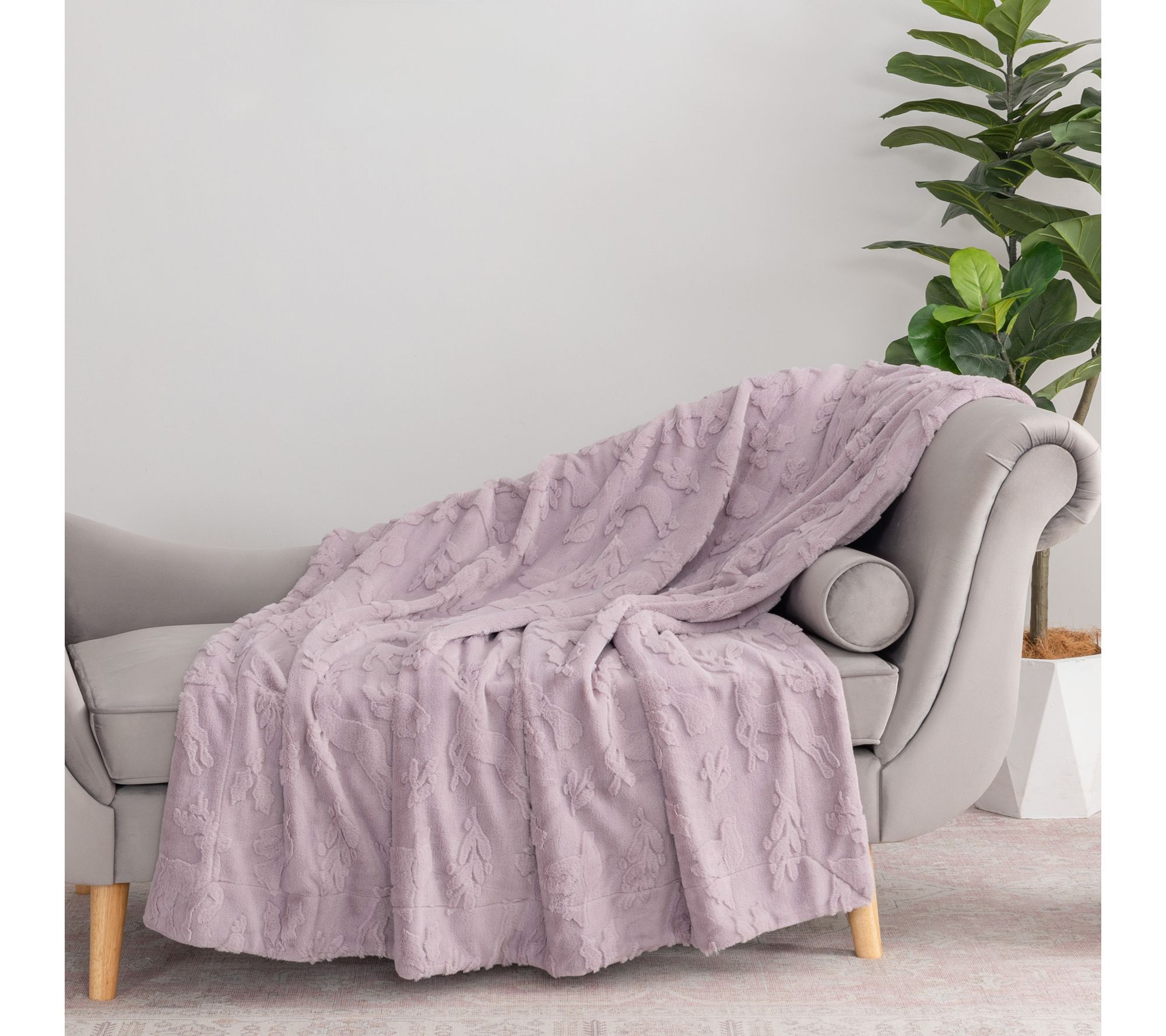 "As Is" Berkshire Holiday Icon Jacquard Grace Fur 60x70 Throw