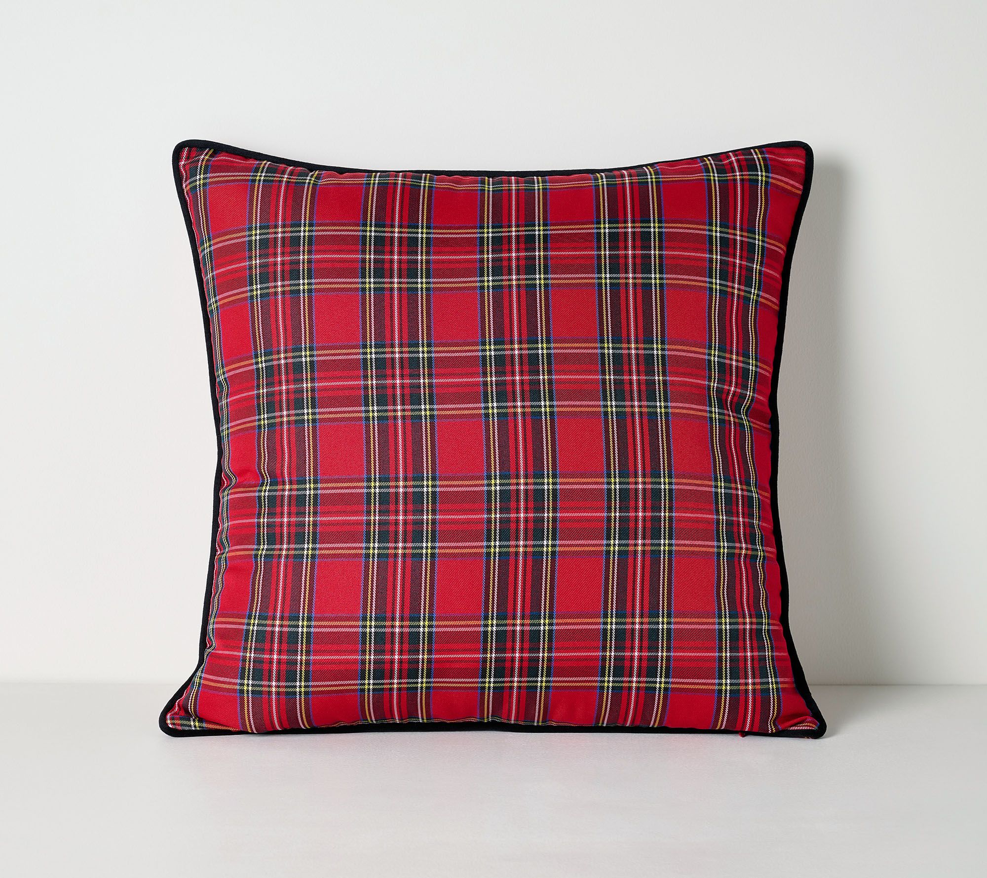 Presley Pierce 20"x20" Tartan Plaid Pillow