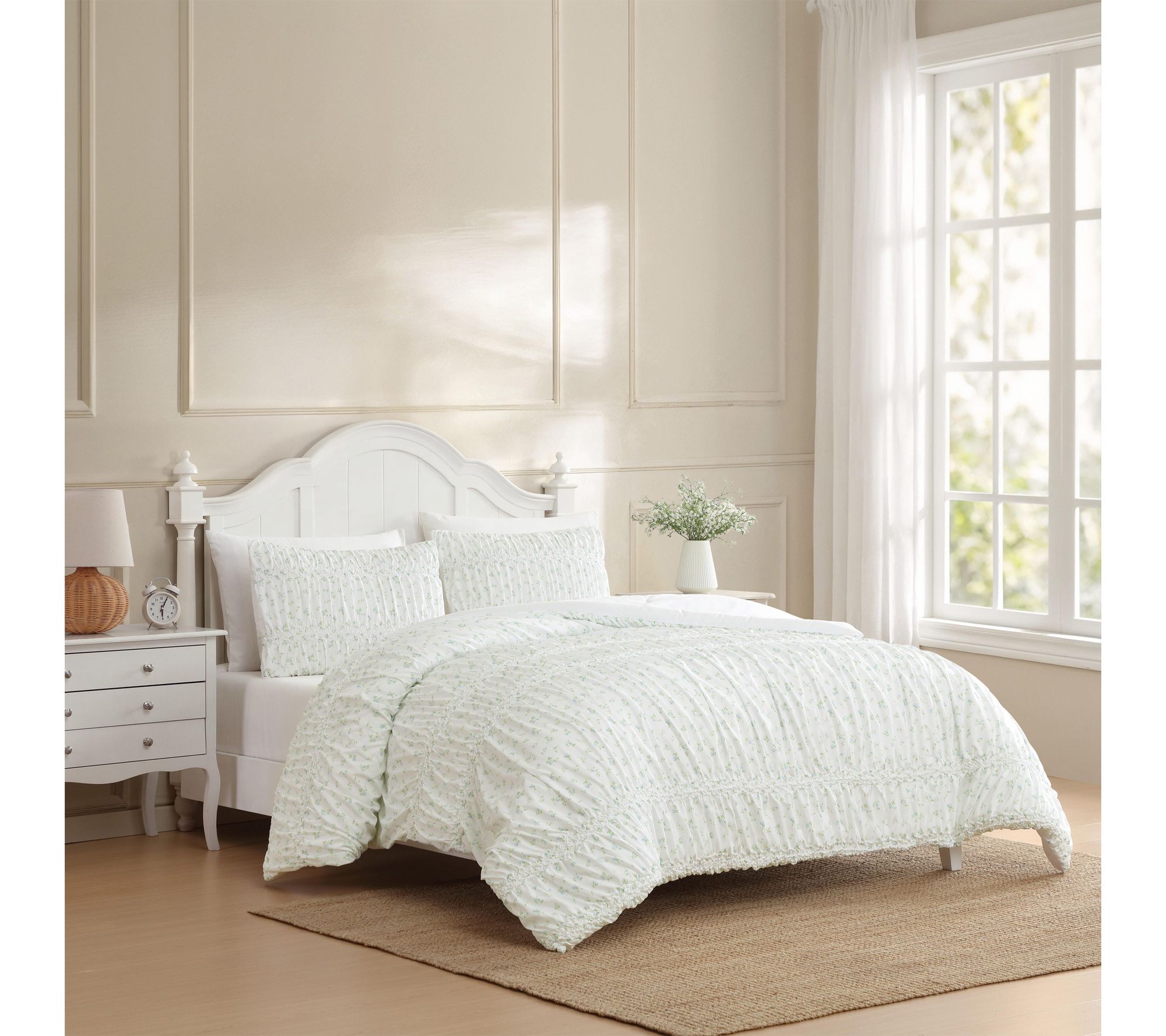 Laura Ashley Rosebuddies White King Comforter Set