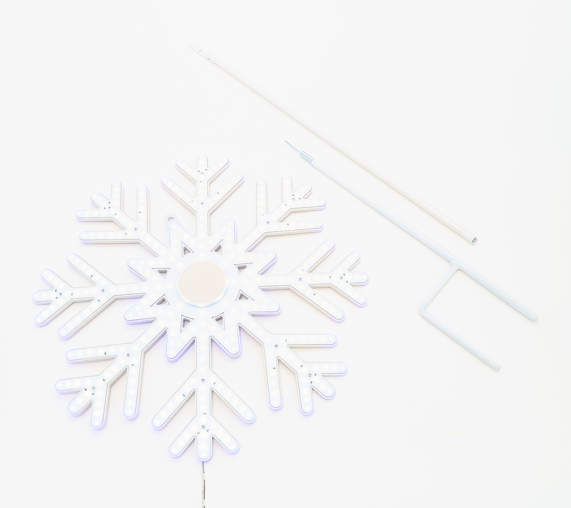 16 LED 18 Point Snowflake with Clear Acrylic Center, Cool White Light