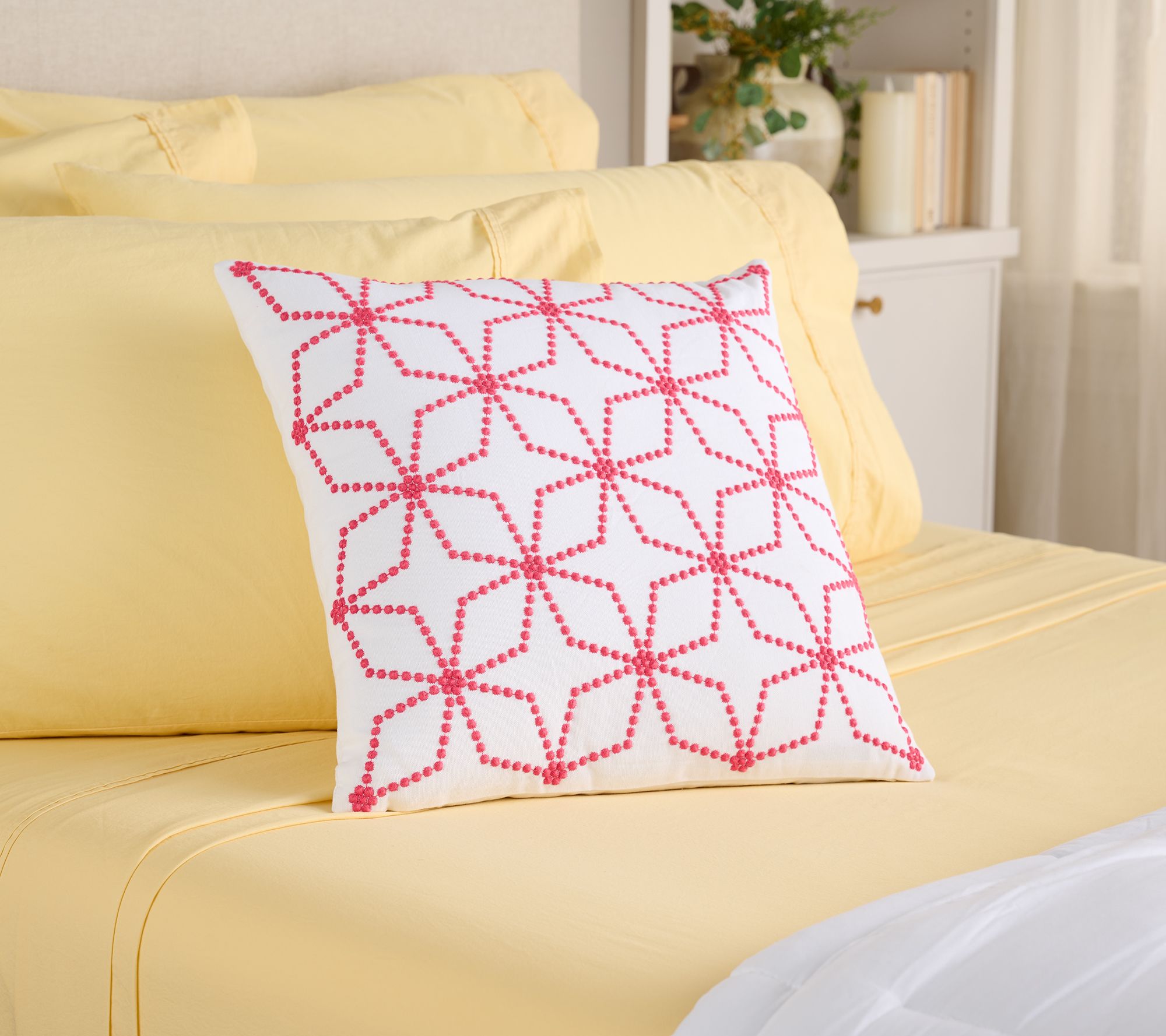 Home Reflection Americana Embroidered 18" x 18" Dec Pillow