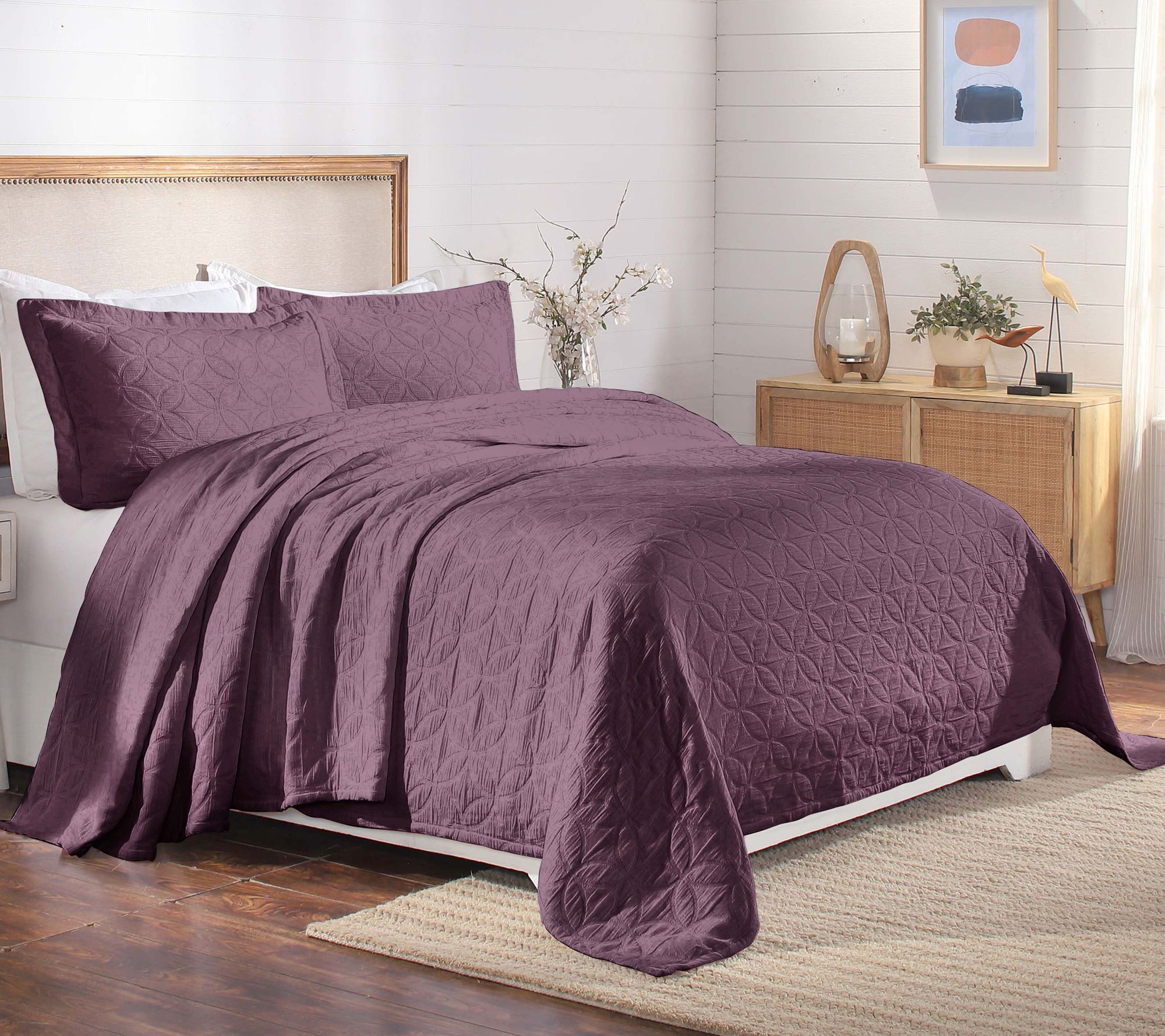 Superior Serenity Cotton Matelasse Weave Bedspread Set- King