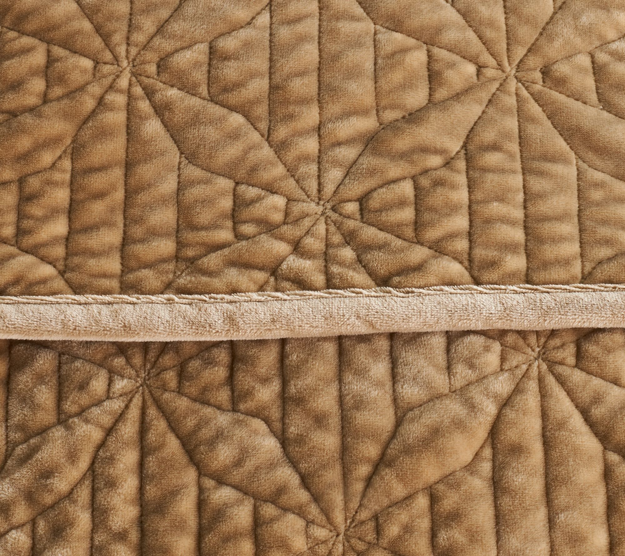 London Fog Baby Velvet Twin Quilt