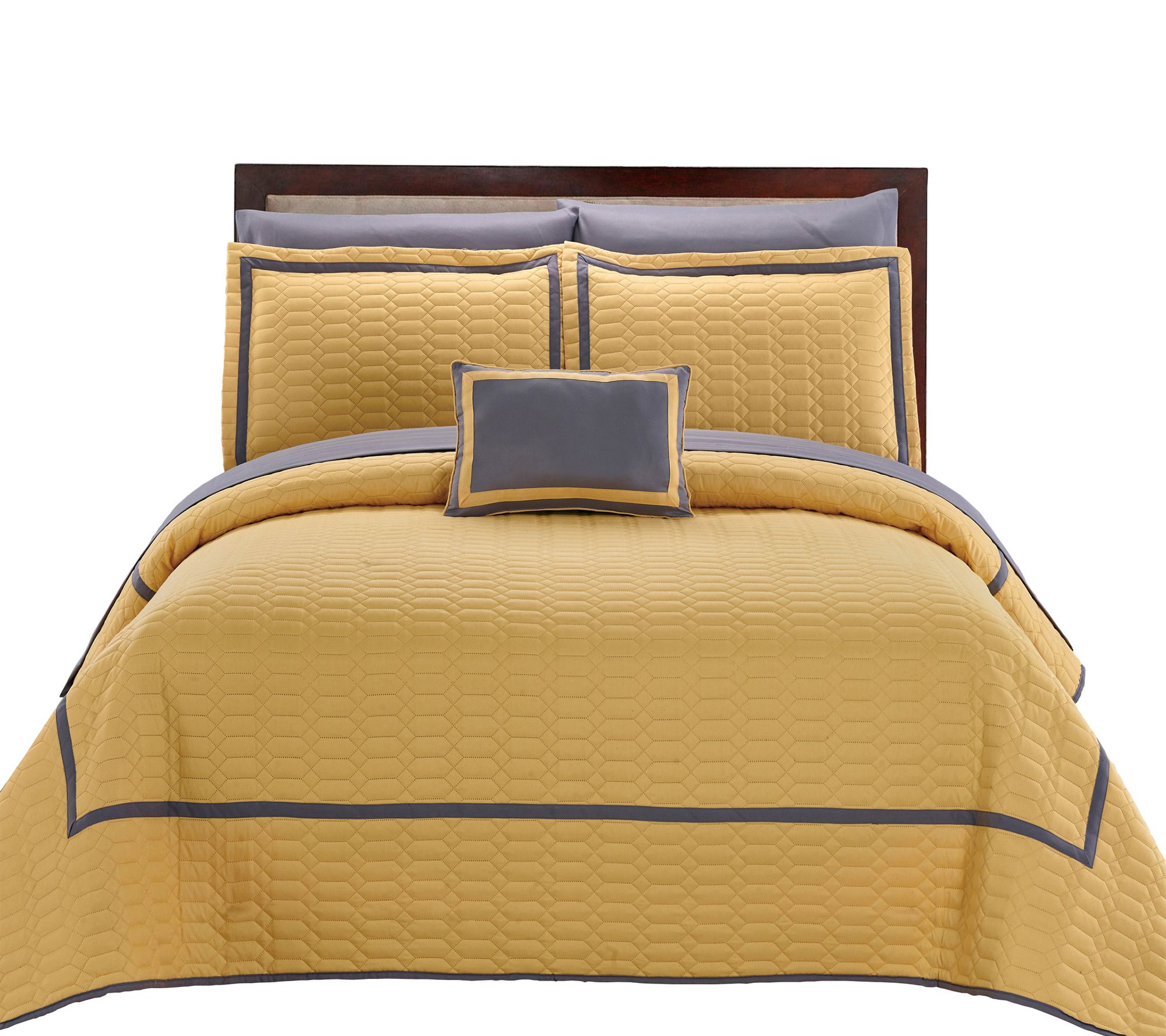 Chic Home Neal Queen 8-Piece Quilt Set - QVC.com