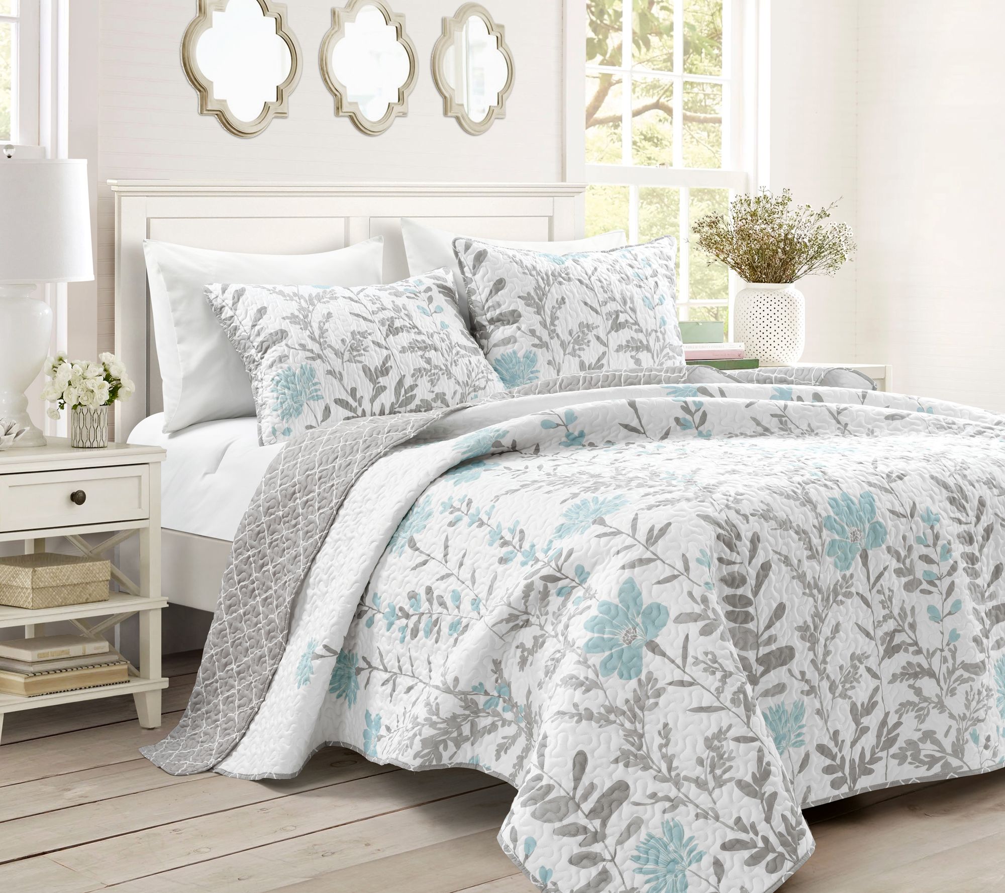 Christian Siriano Remy Floral 3-Piece Full/Queen Comforter Set