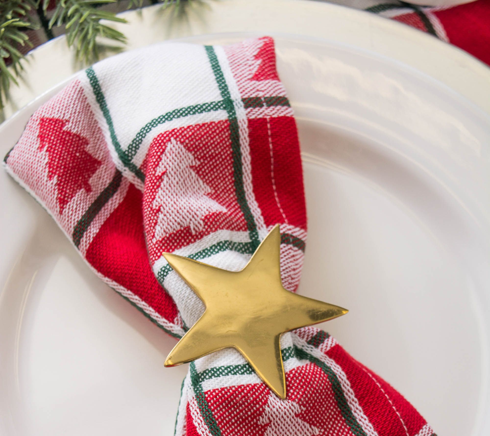 Design Imports Gold Star Napkin Ring Set of 6