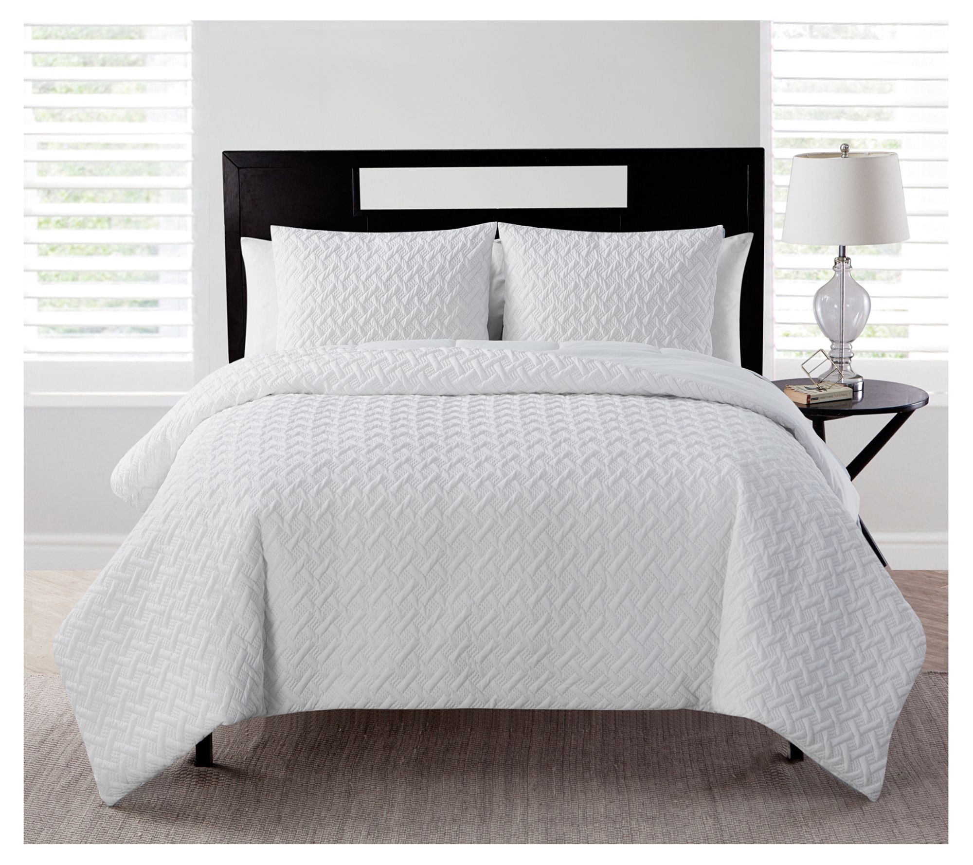 VCNY Nina Embossed Comforter Set, Twin/ Twin XL